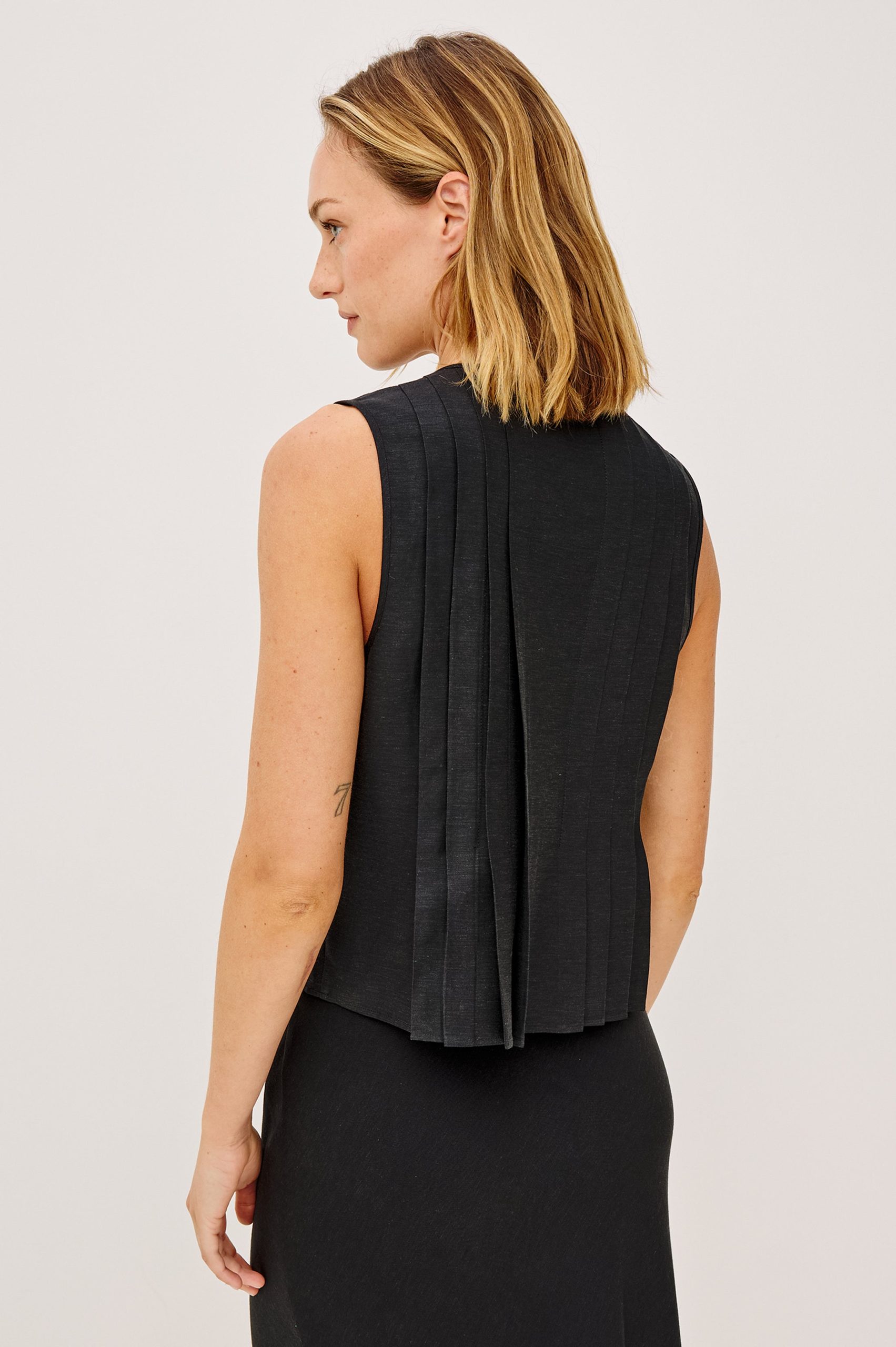 AJA TOP - BLACK LINEN - Image 4