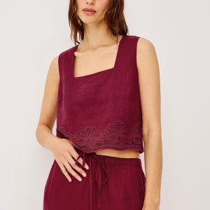 AKIRA TOP - BERRY HIBISCUS EMBROIDERY