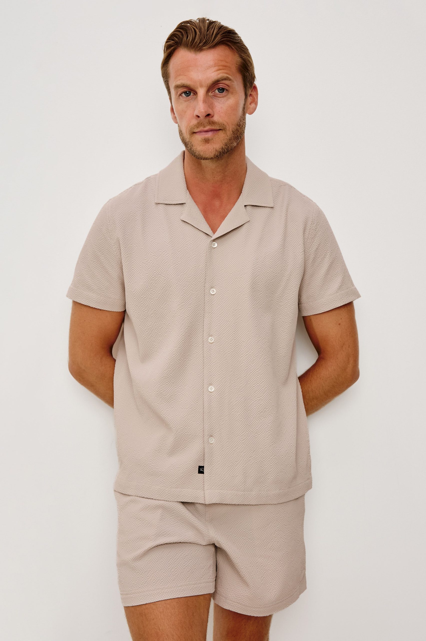 AMALFI SHIRT - KHAKI CHECK SEERSUCKER