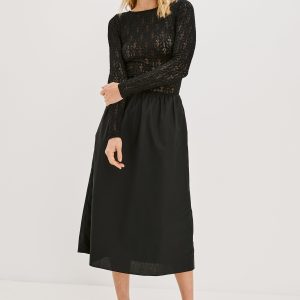 AMBERLY DRESS - BLACK LACE