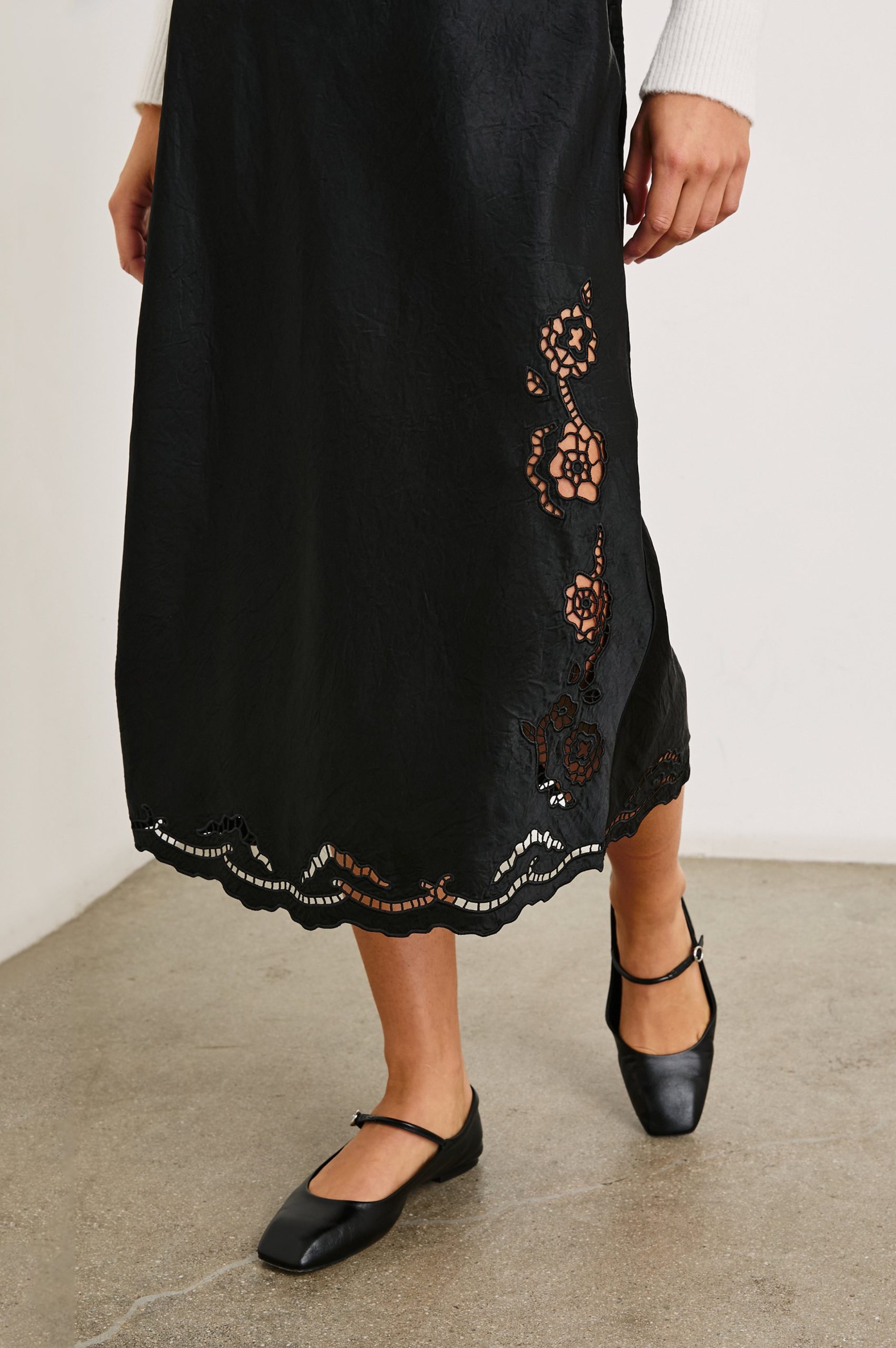 ANYA SKIRT - BLACK EYELET - Image 2