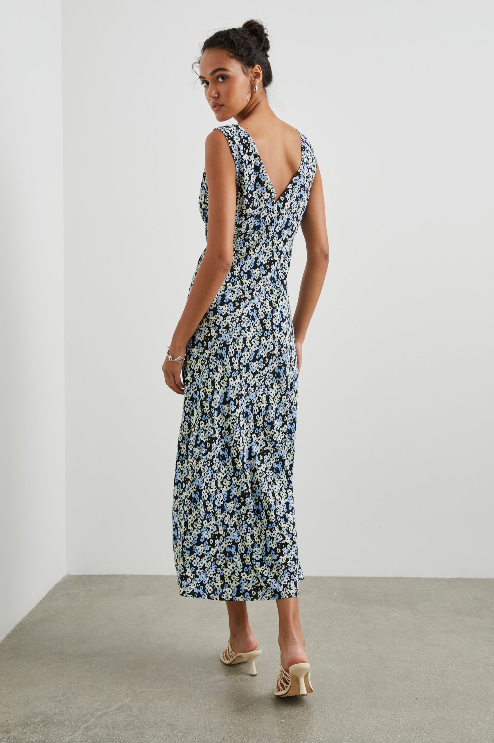 AUDRINA DRESS - MIDNIGHT MEADOW FLORAL - Image 6