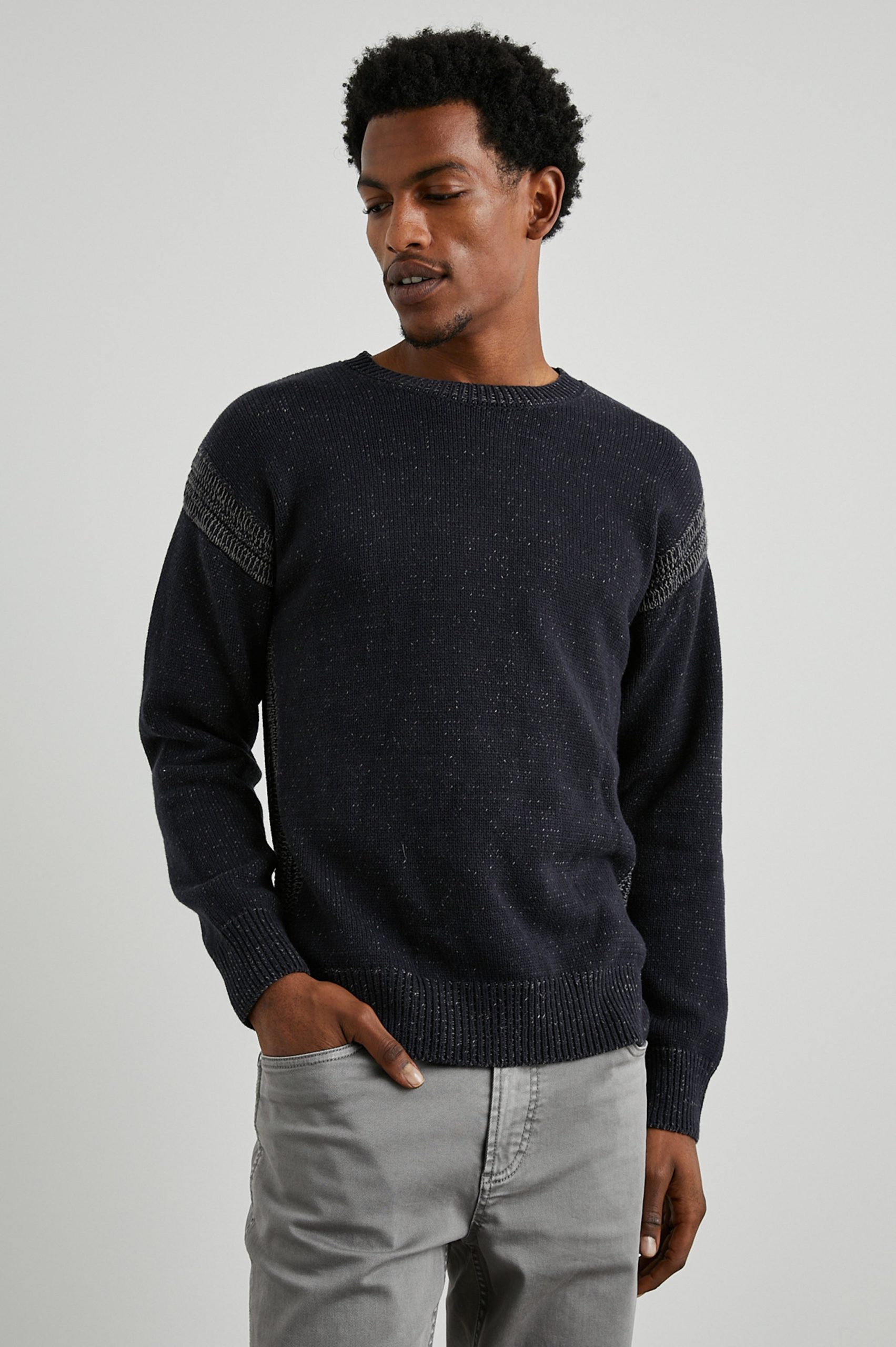 BRYCE SWEATER - NAVY