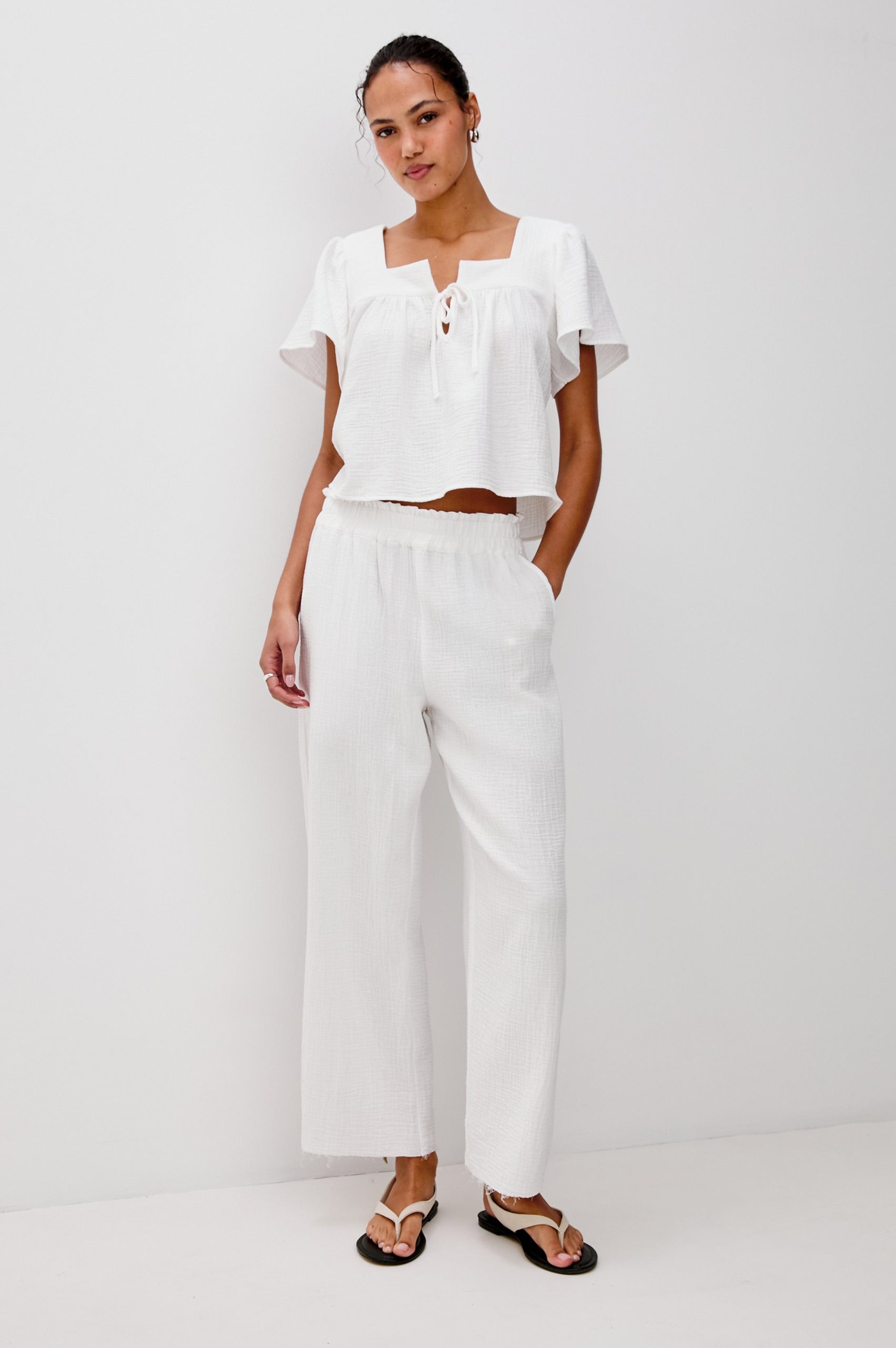 CASIE TOP - WHITE - Image 3