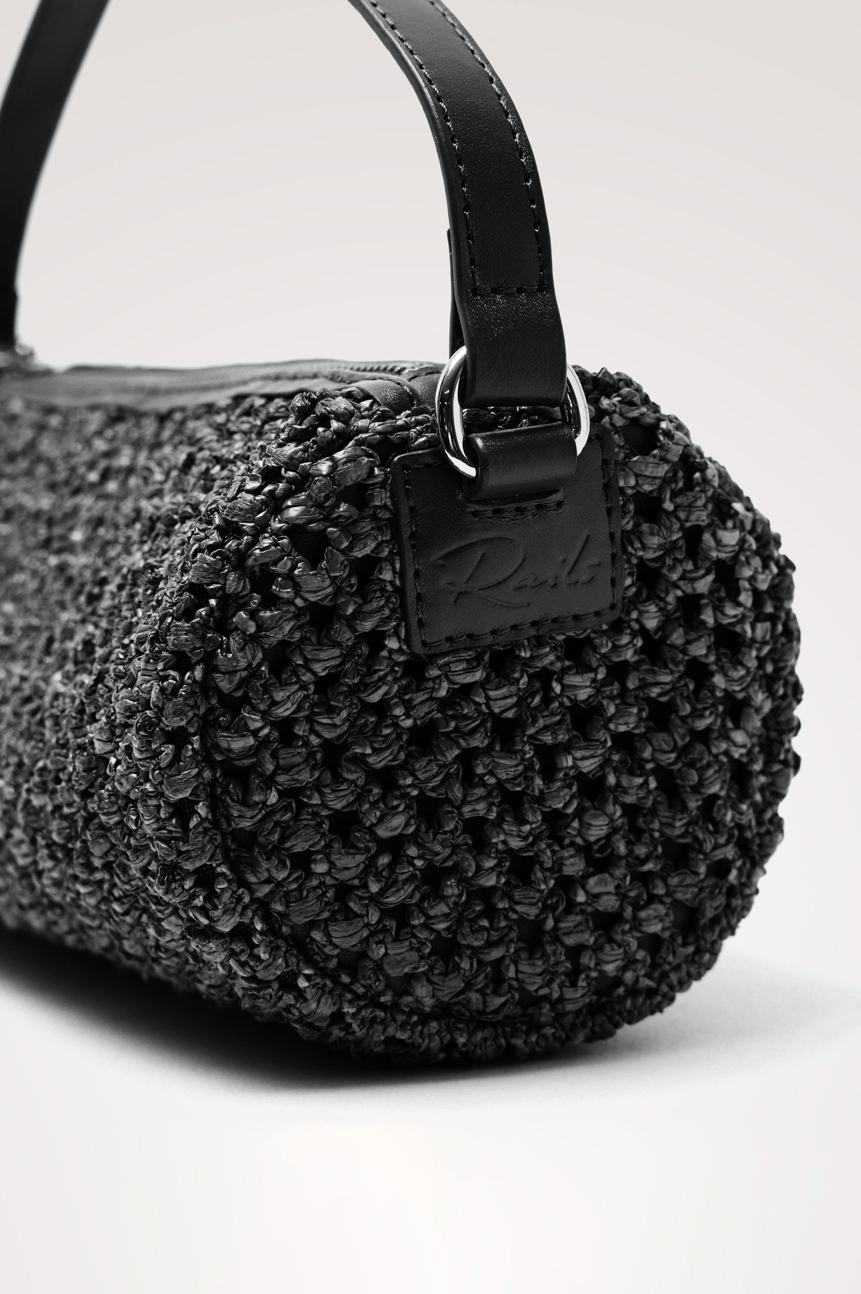 COMO MINI BARREL BAG - BLACK RAFFIA - Image 2