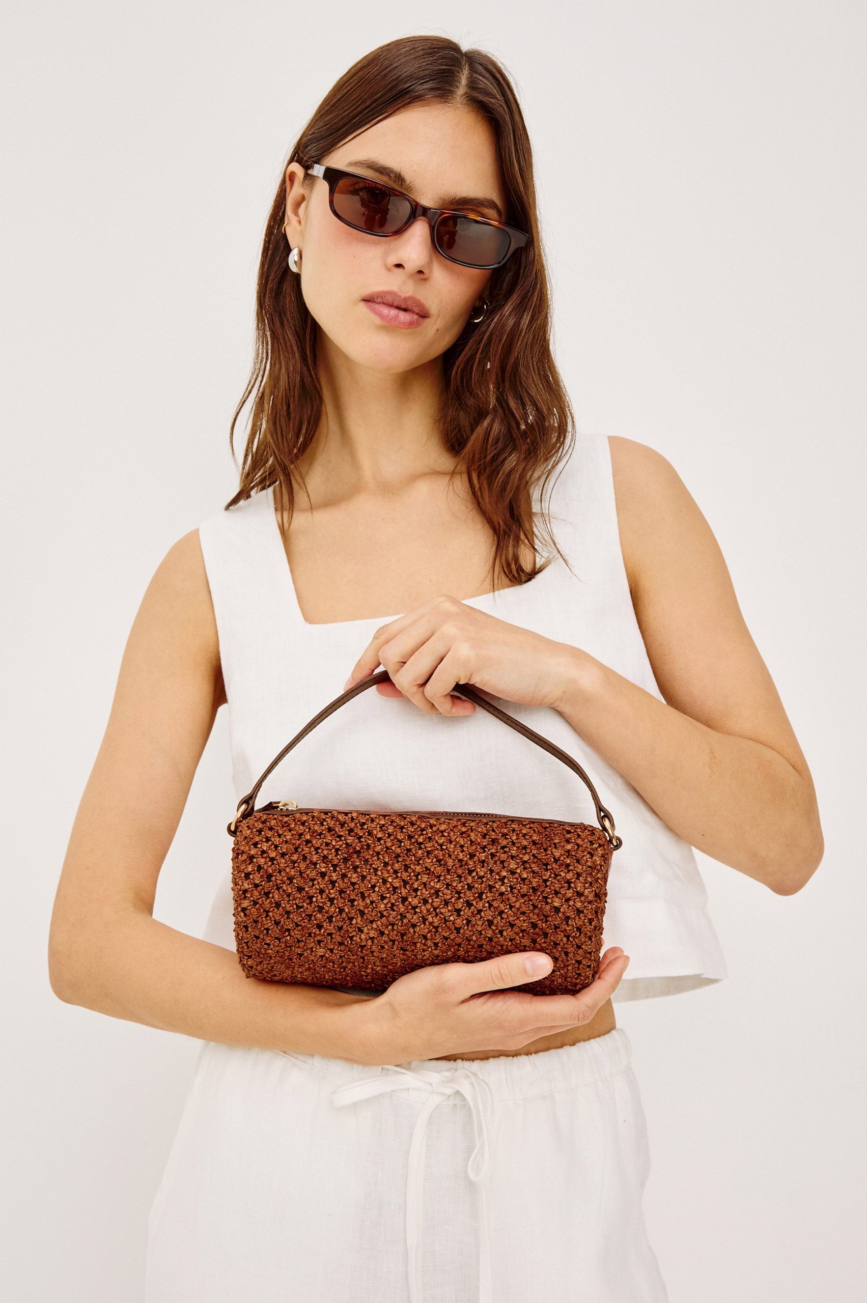 COMO MINI BARREL BAG - COGNAC RAFFIA - Image 3