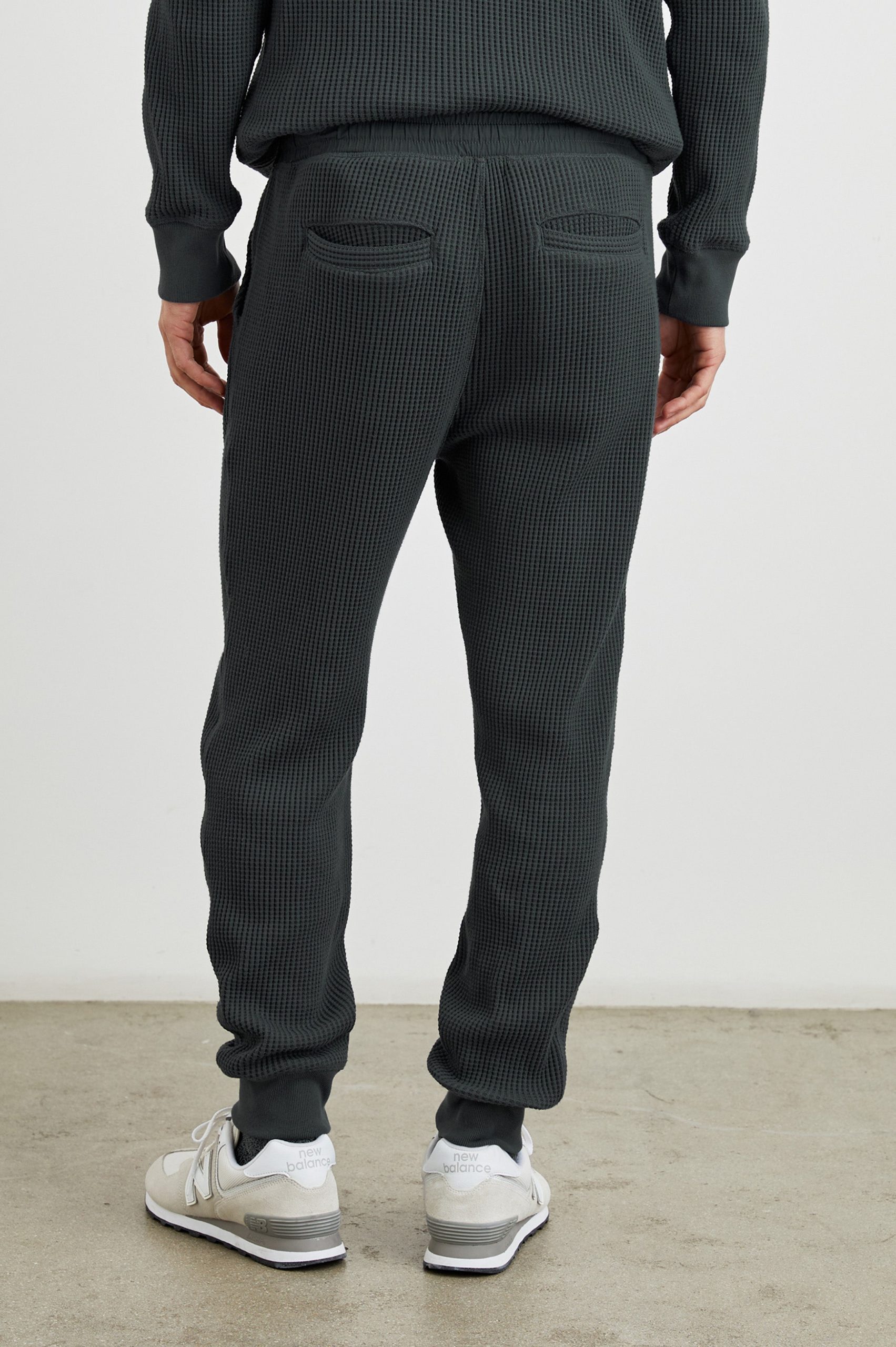 COOPER SWEATPANT - INK - Image 4
