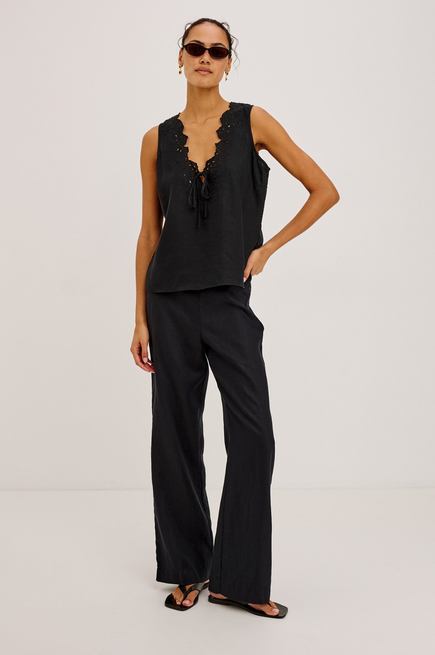 CORNELIA TOP - BLACK