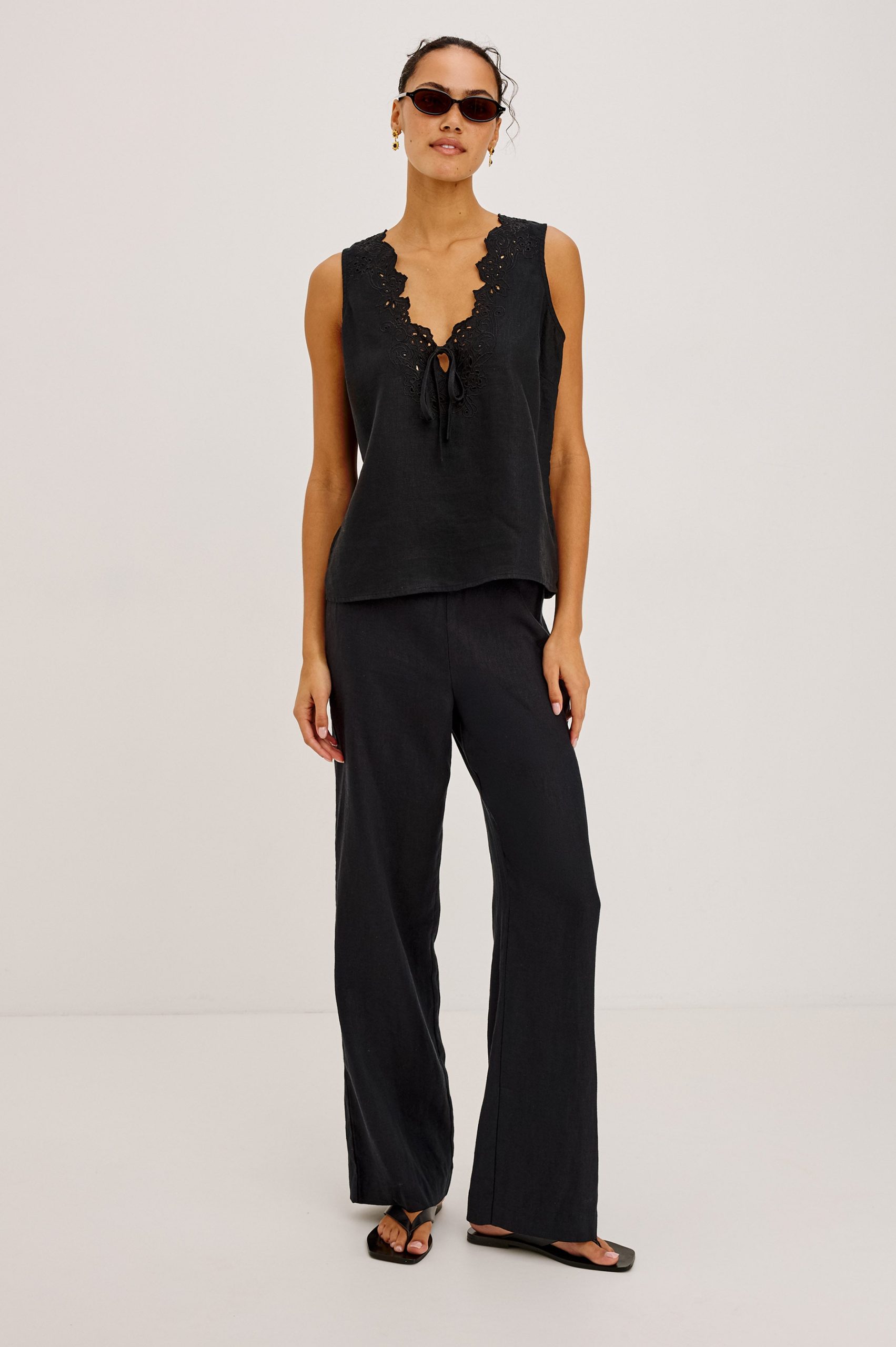 CORNELIA TOP - BLACK - Image 3