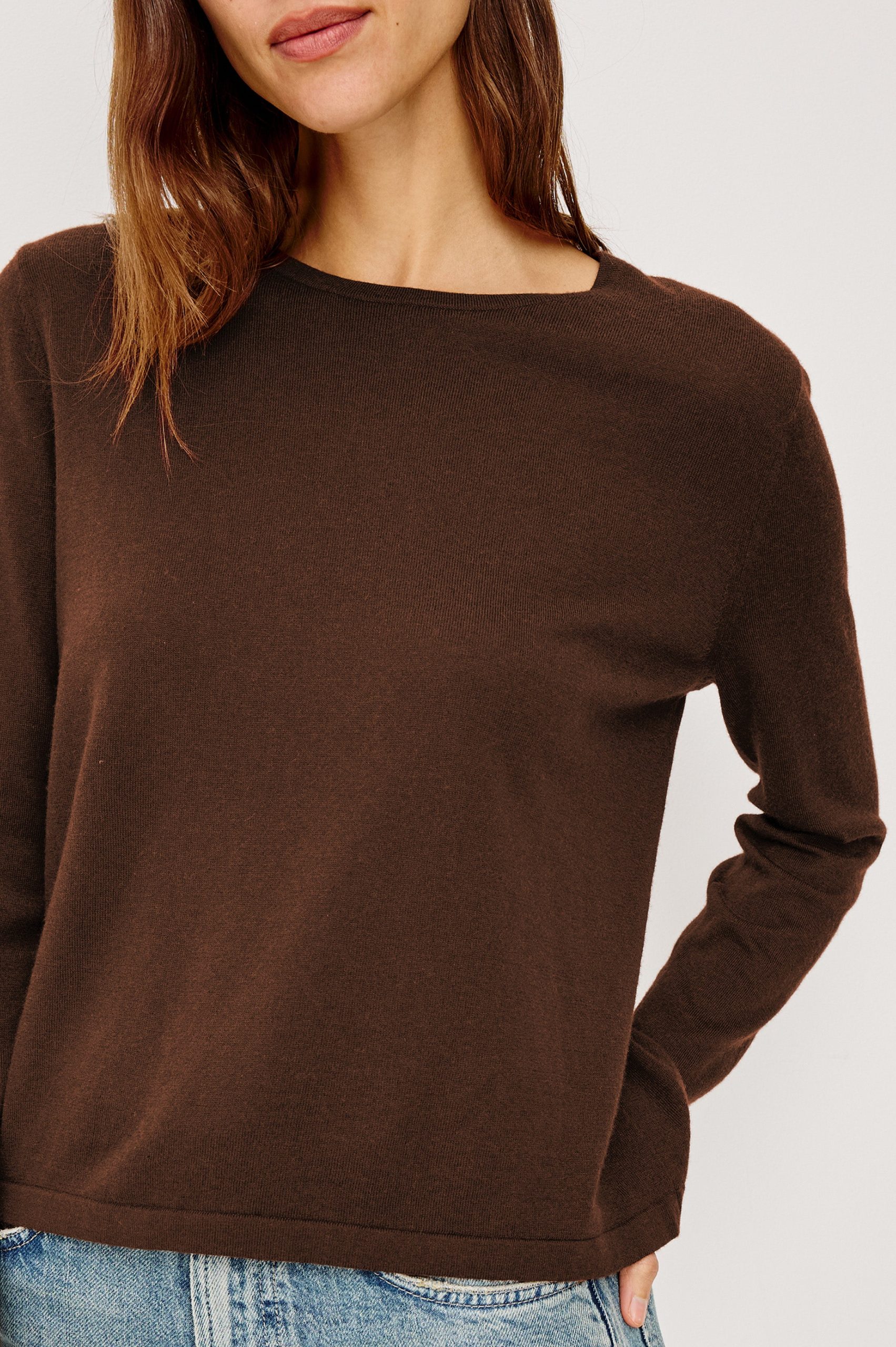 COTTON CASHMERE LONG SLEEVE T-SHIRT - ESPRESSO - Image 2