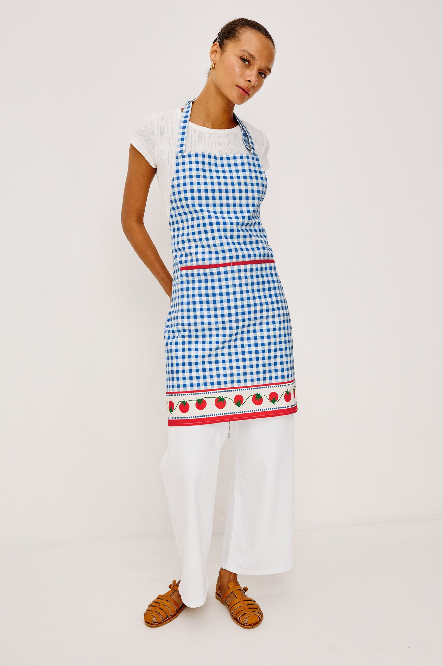 RAILS X GIADZY CUCINA APRON - GINGHAM TOMATOES - Image 4