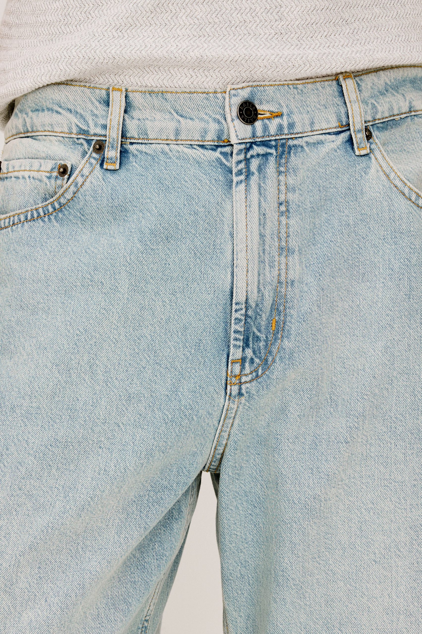 CUTLER '90s LOOSE - VINTAGE LIGHT WASH - Image 2