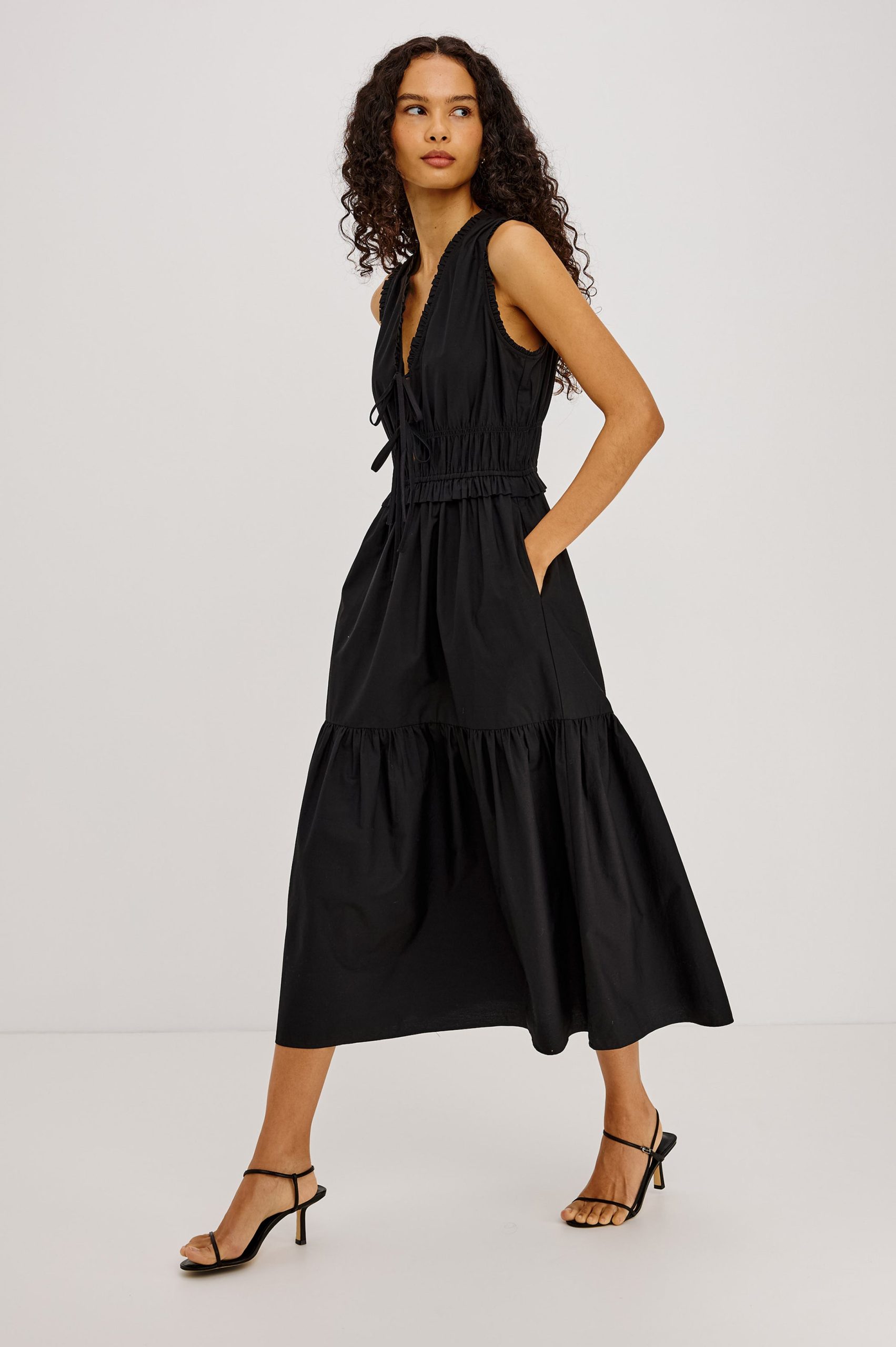 DANA DRESS - BLACK