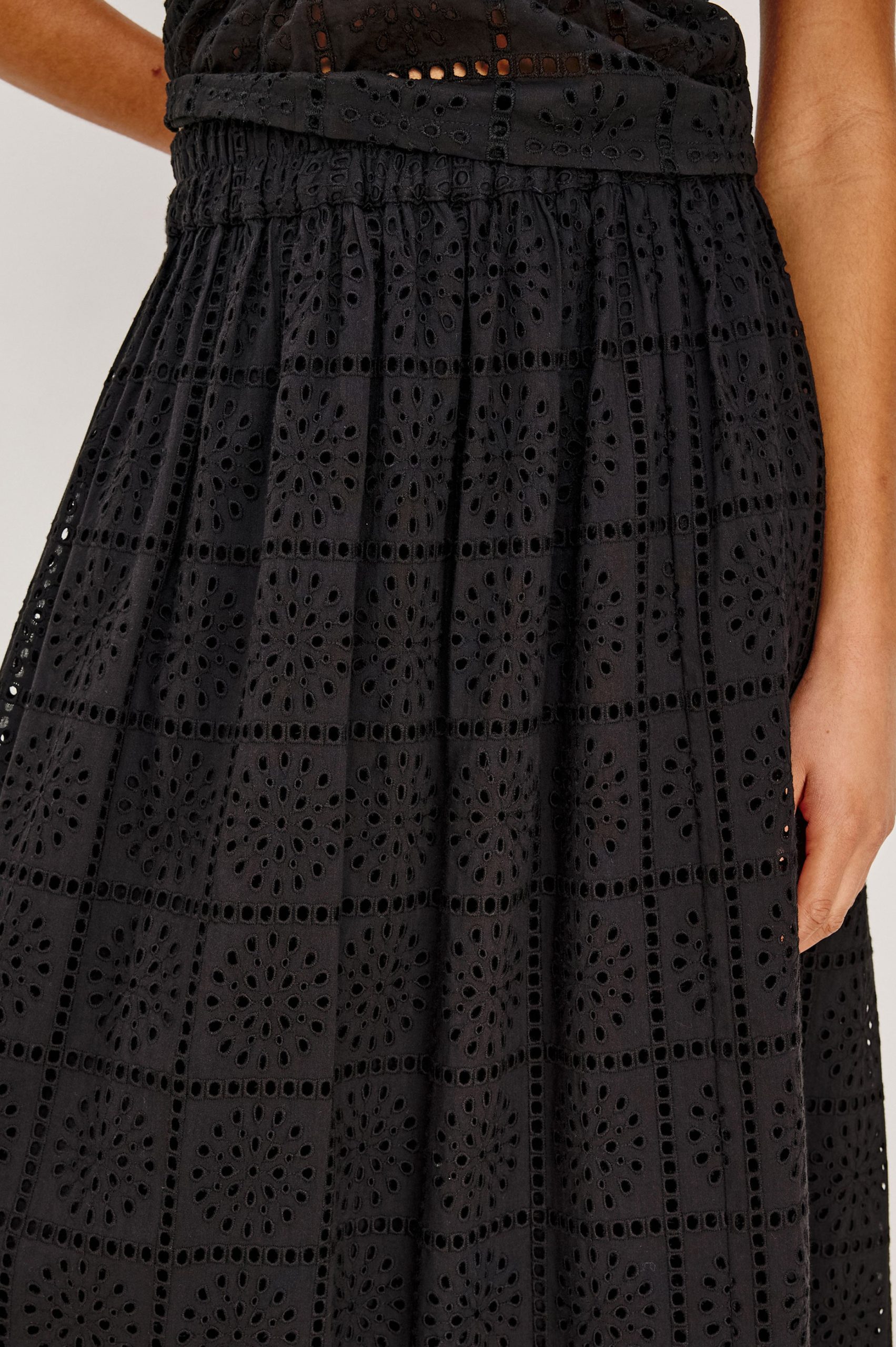 DAX SKIRT - BLACK GRID EMBROIDERY - Image 2