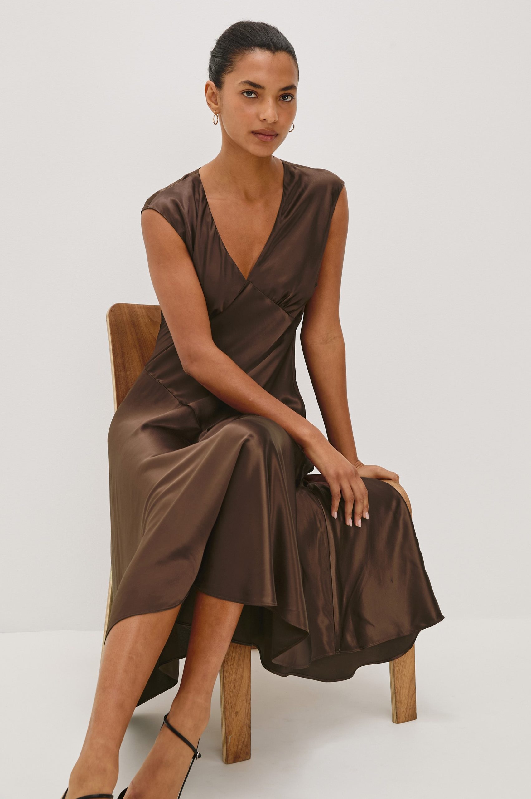 ELENI DRESS - ESPRESSO - Image 3