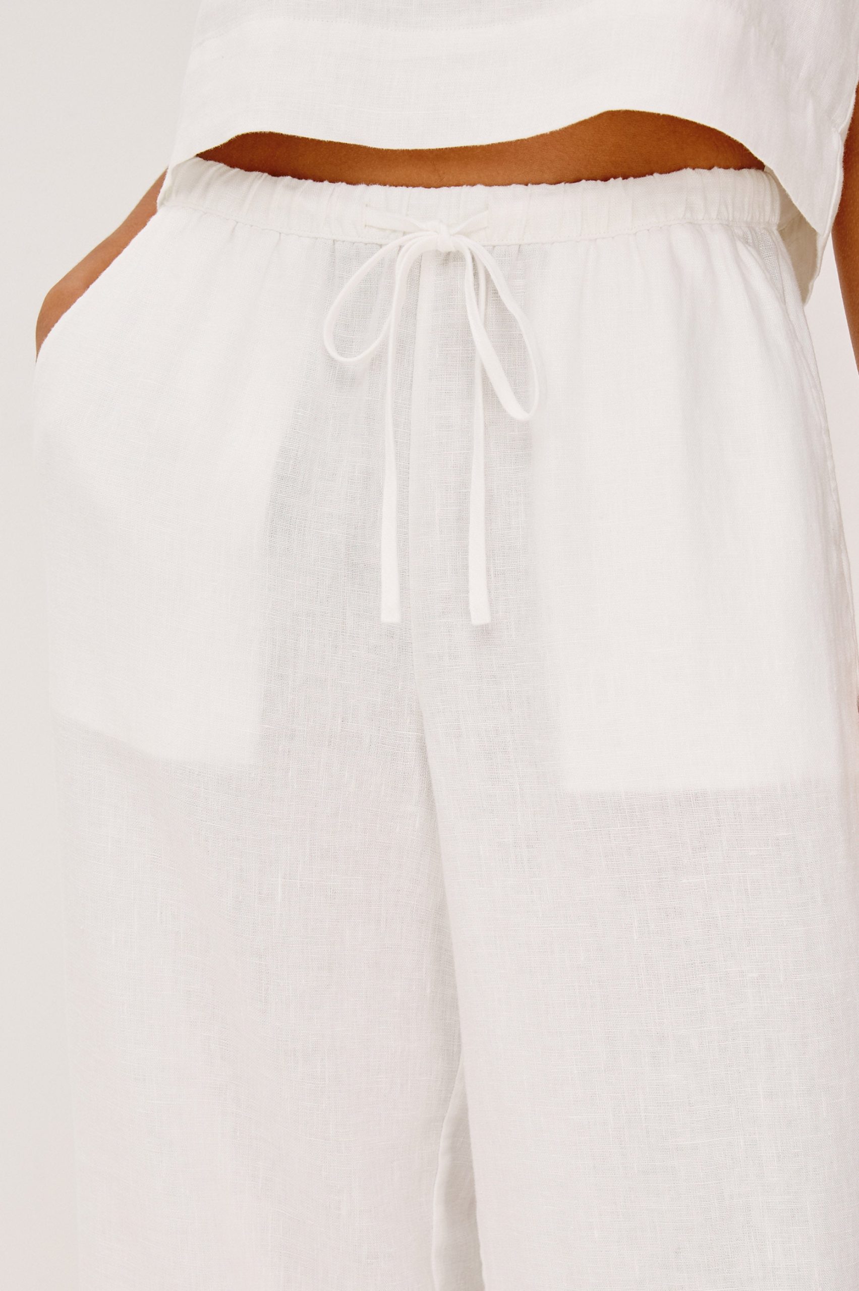 EMMIE CROP PANT - WHITE - Image 2
