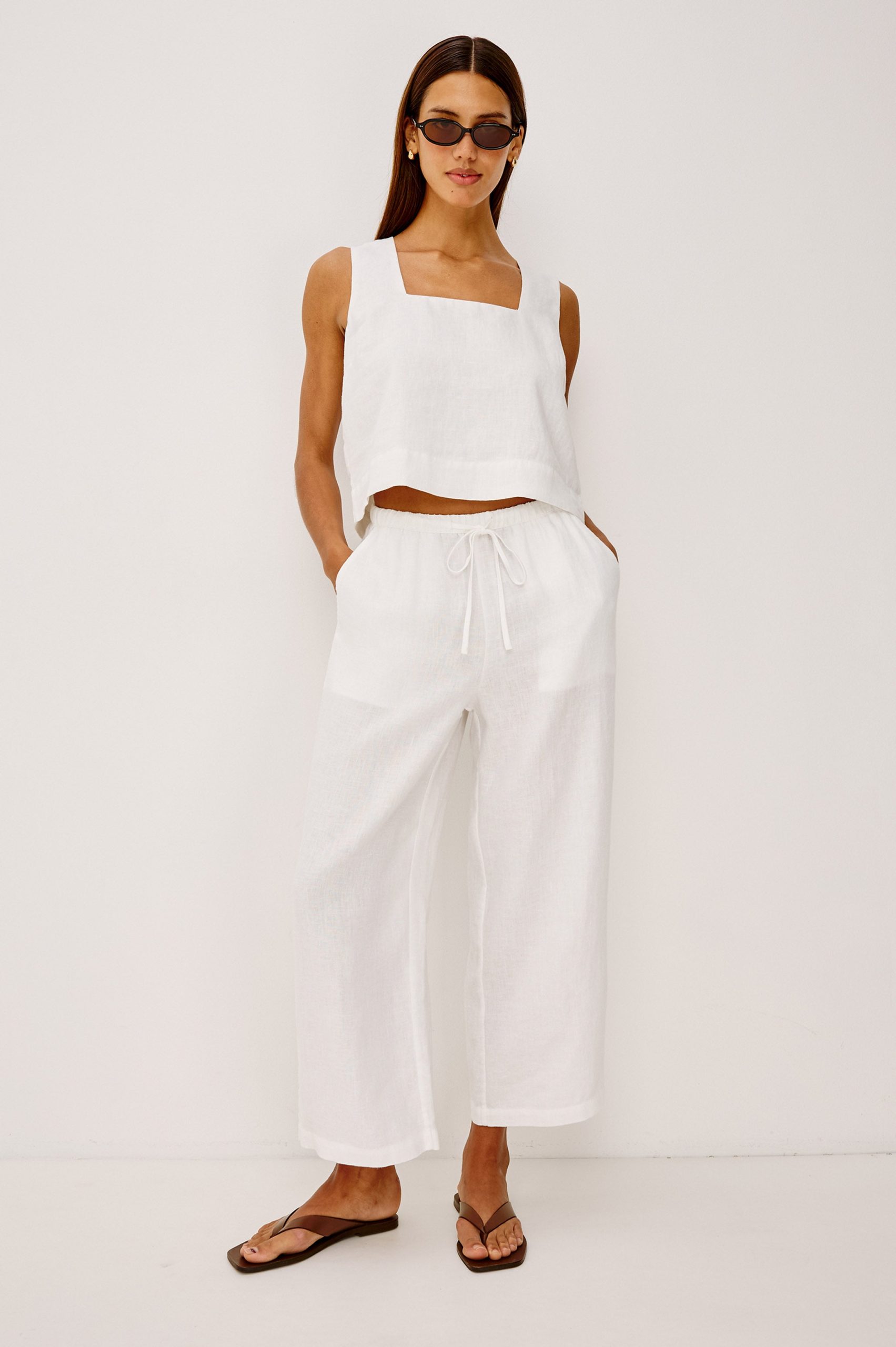 EMMIE CROP PANT - WHITE - Image 3