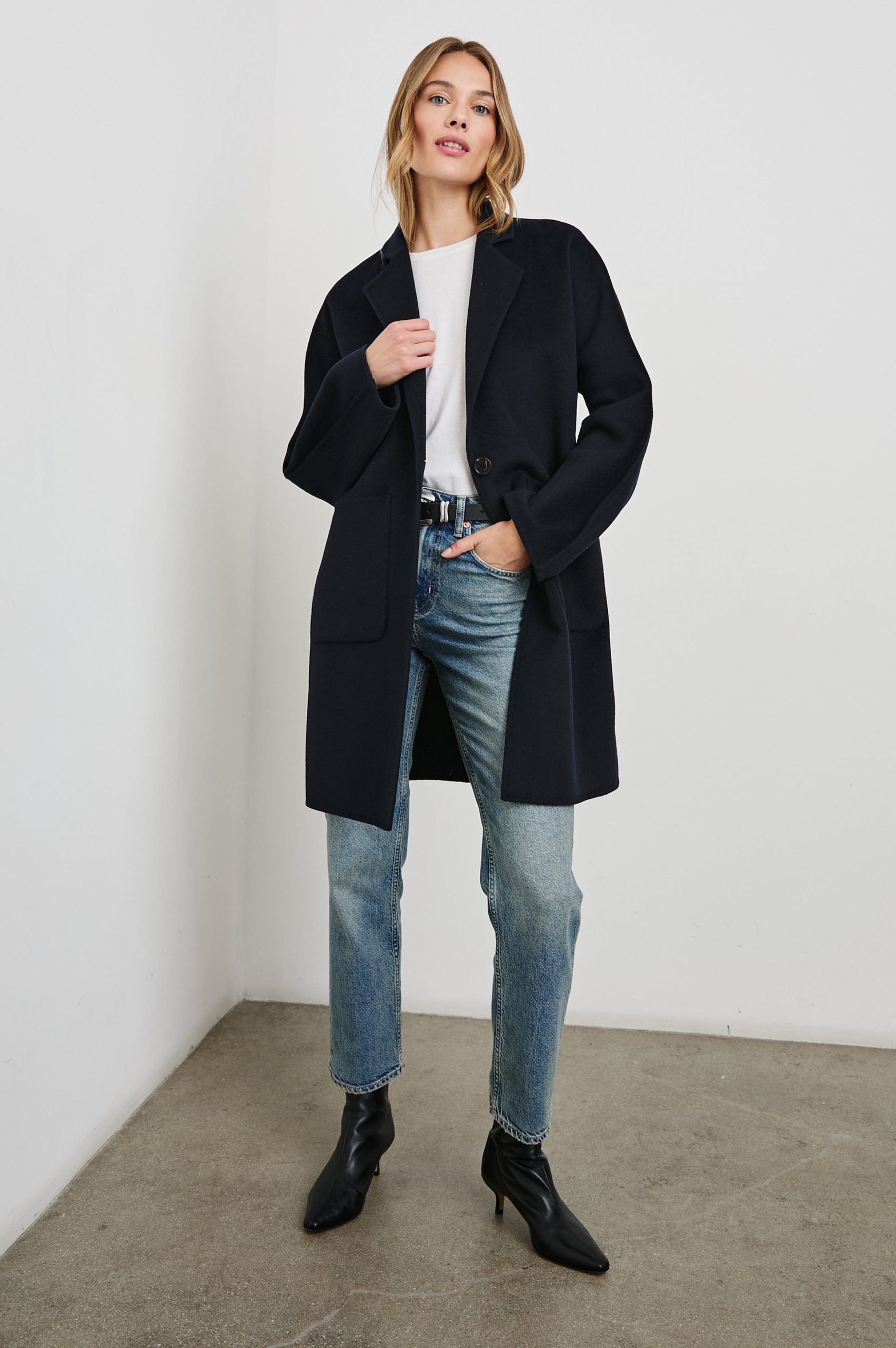 EVEREST COAT - NAVY - Image 4