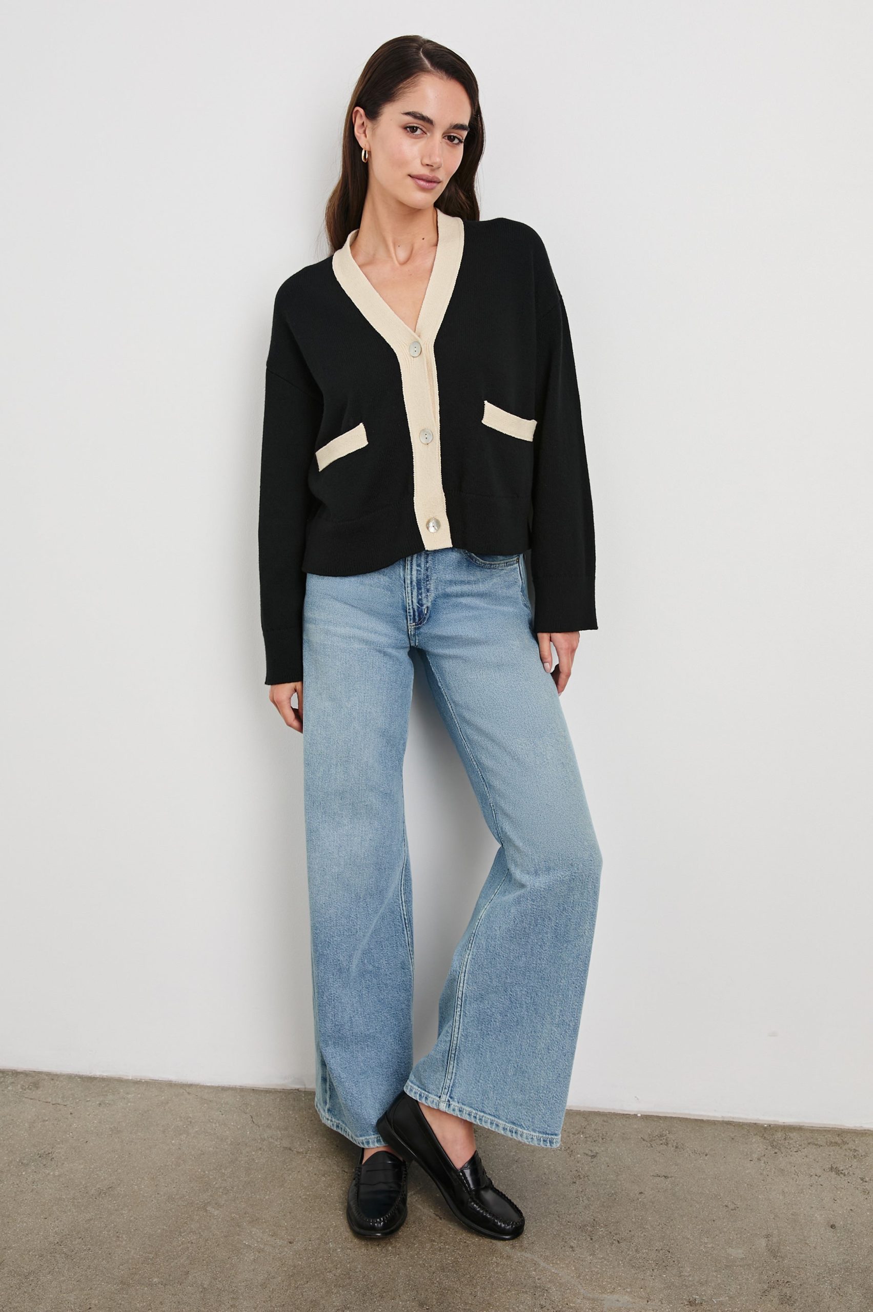 GENEVA CARDIGAN - BLACK IVORY - Image 4