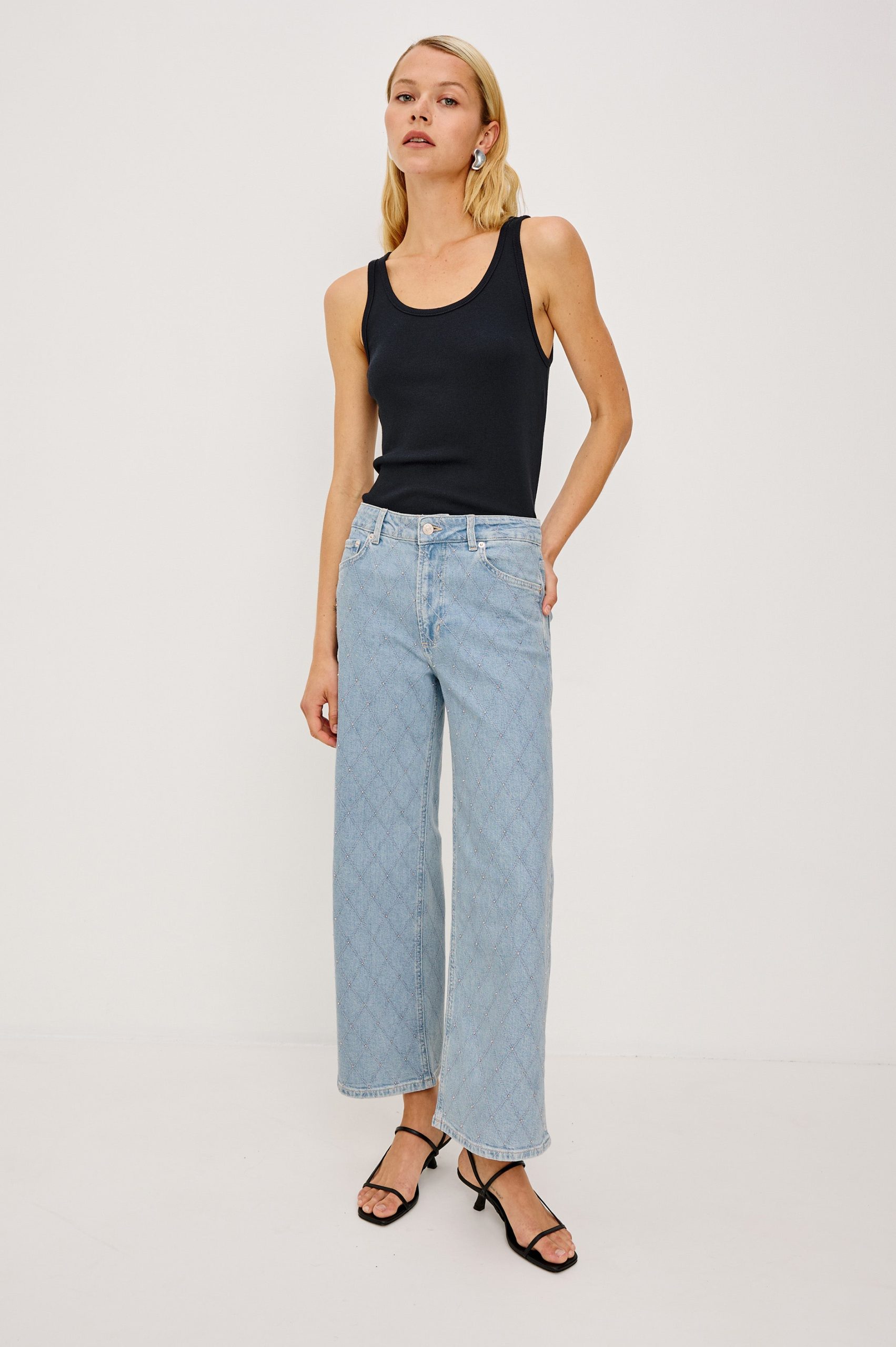 GETTY CROP WIDE LEG - QUILTED STUD
