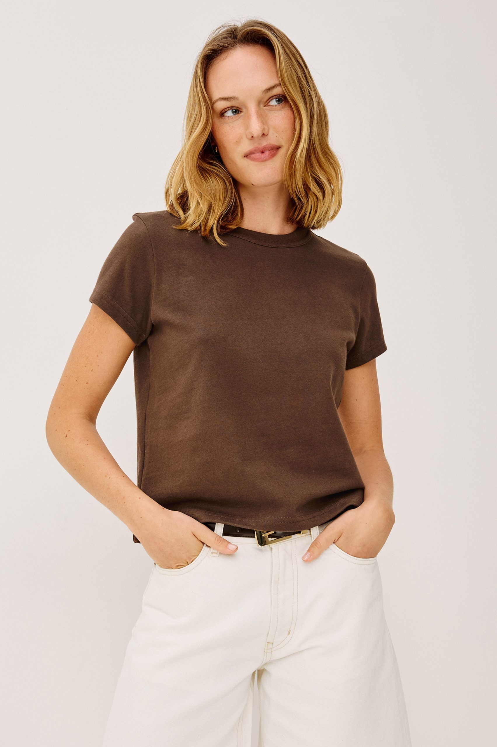 GIRLFRIEND T-SHIRT - ESPRESSO - Image 4