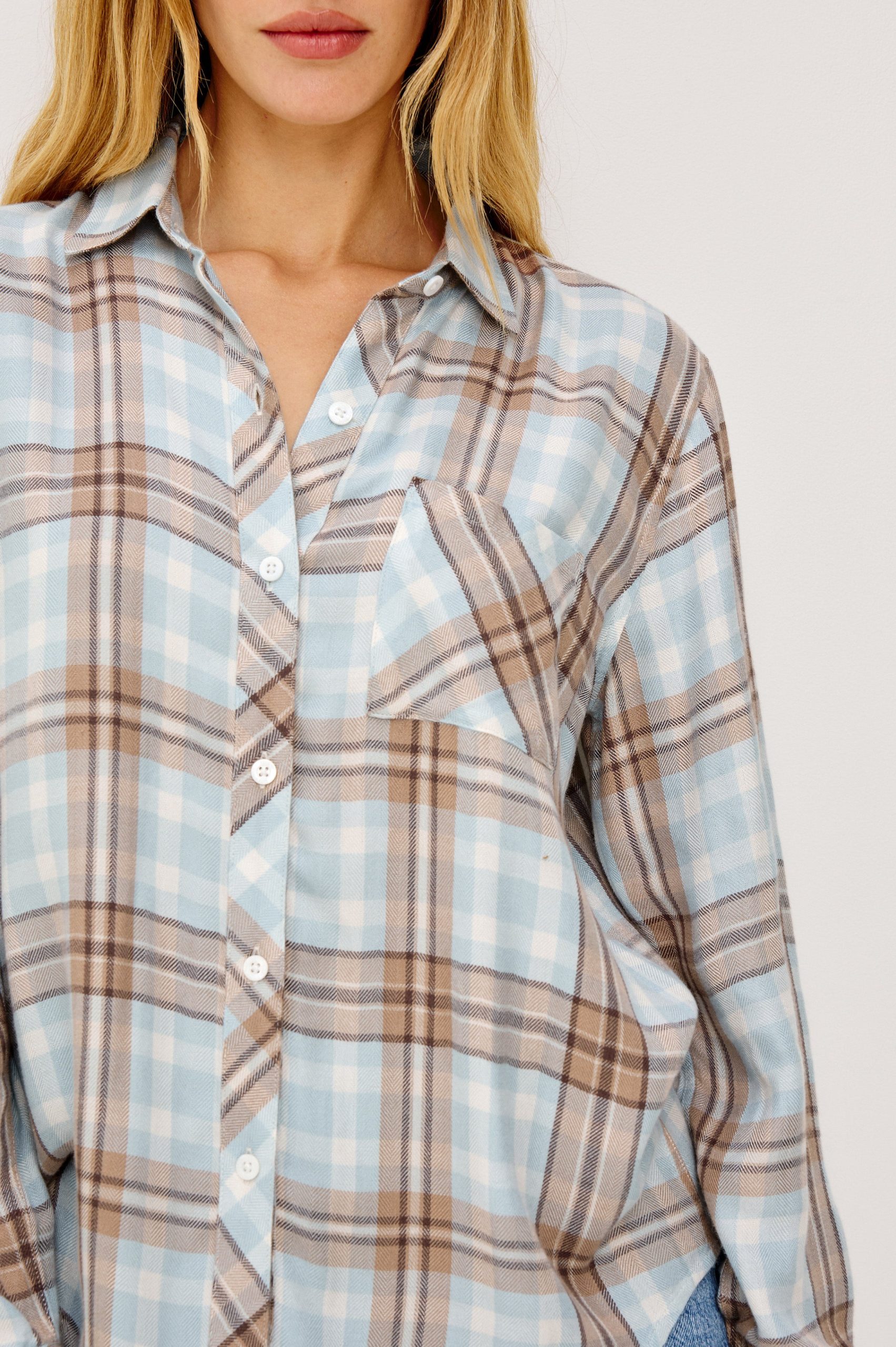 HUNTER SHIRT - CHAMBRAY IVORY DUNE - Image 2
