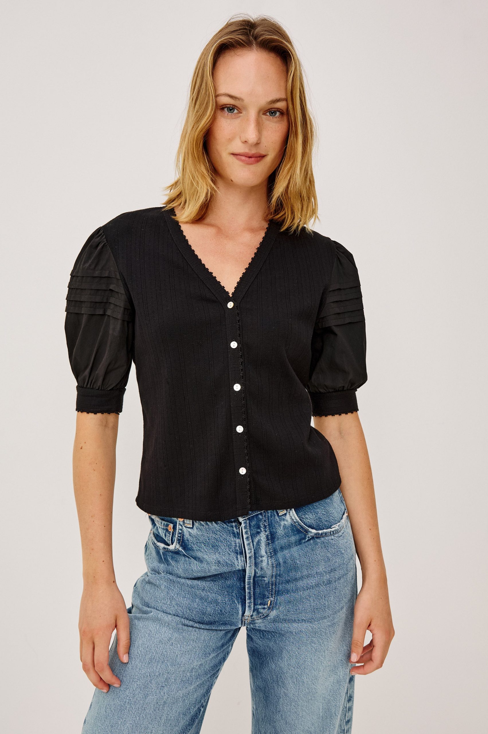 JESSIE SHIRT - BLACK
