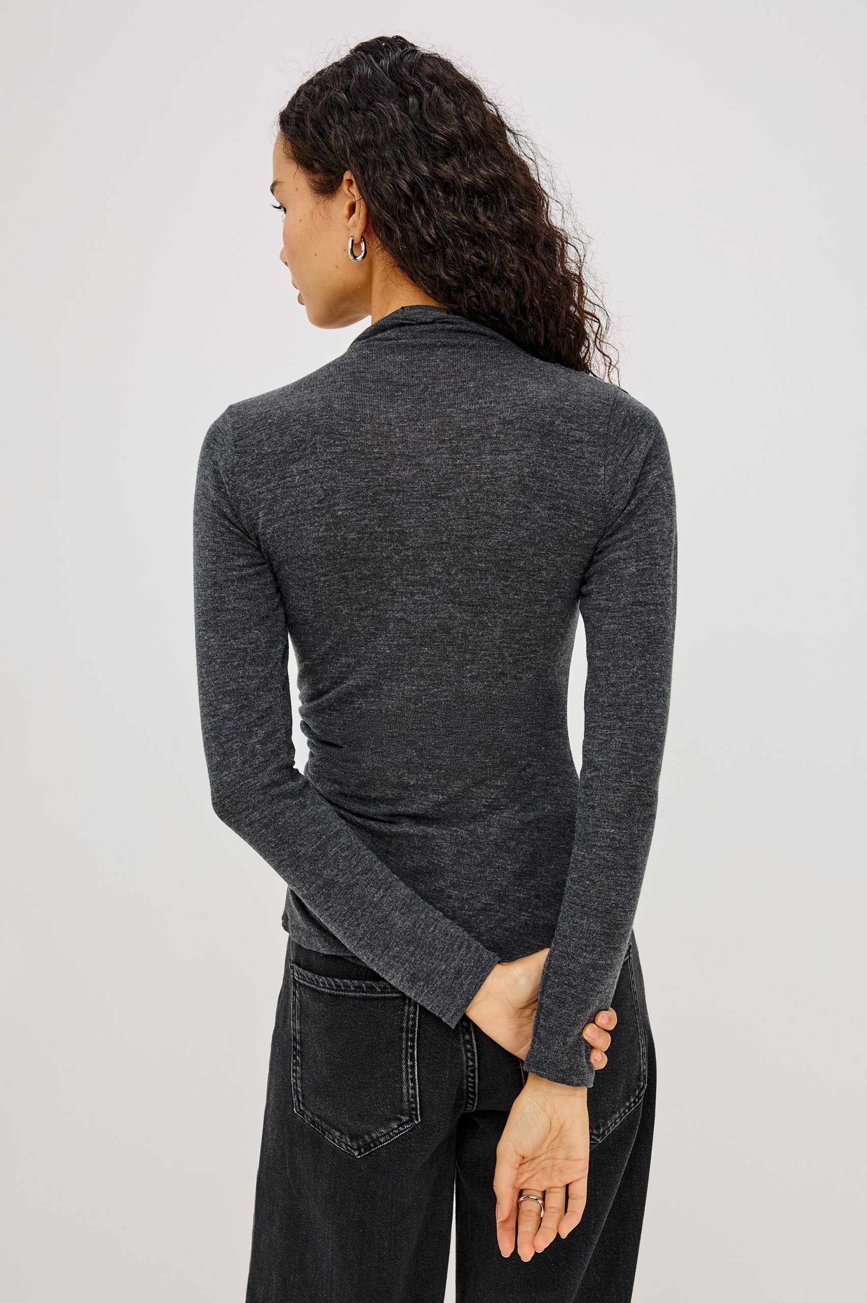 JOELLE TOP - CHARCOAL - Image 5