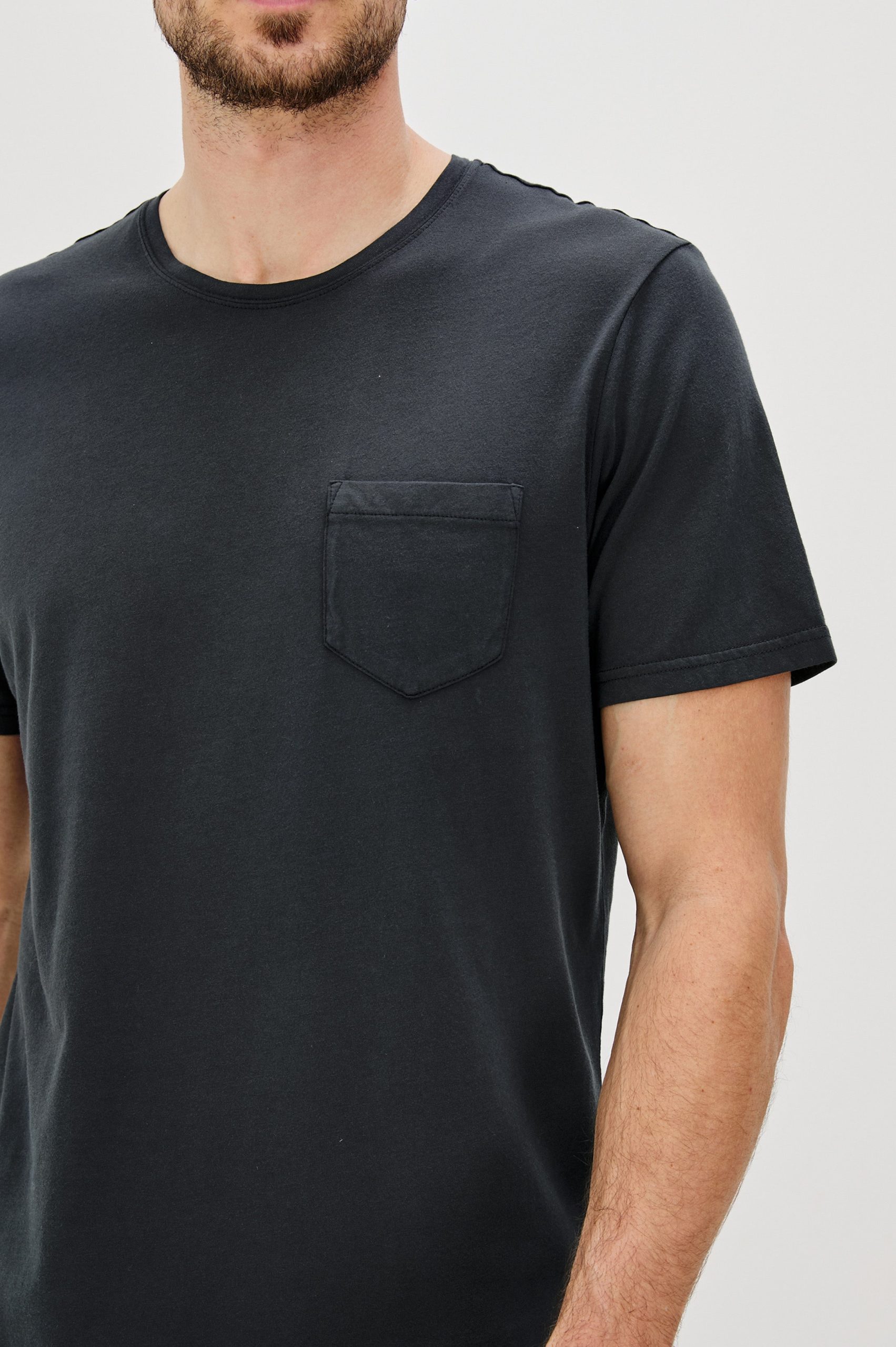 JOHNNY T-SHIRT - CARBON - Image 2