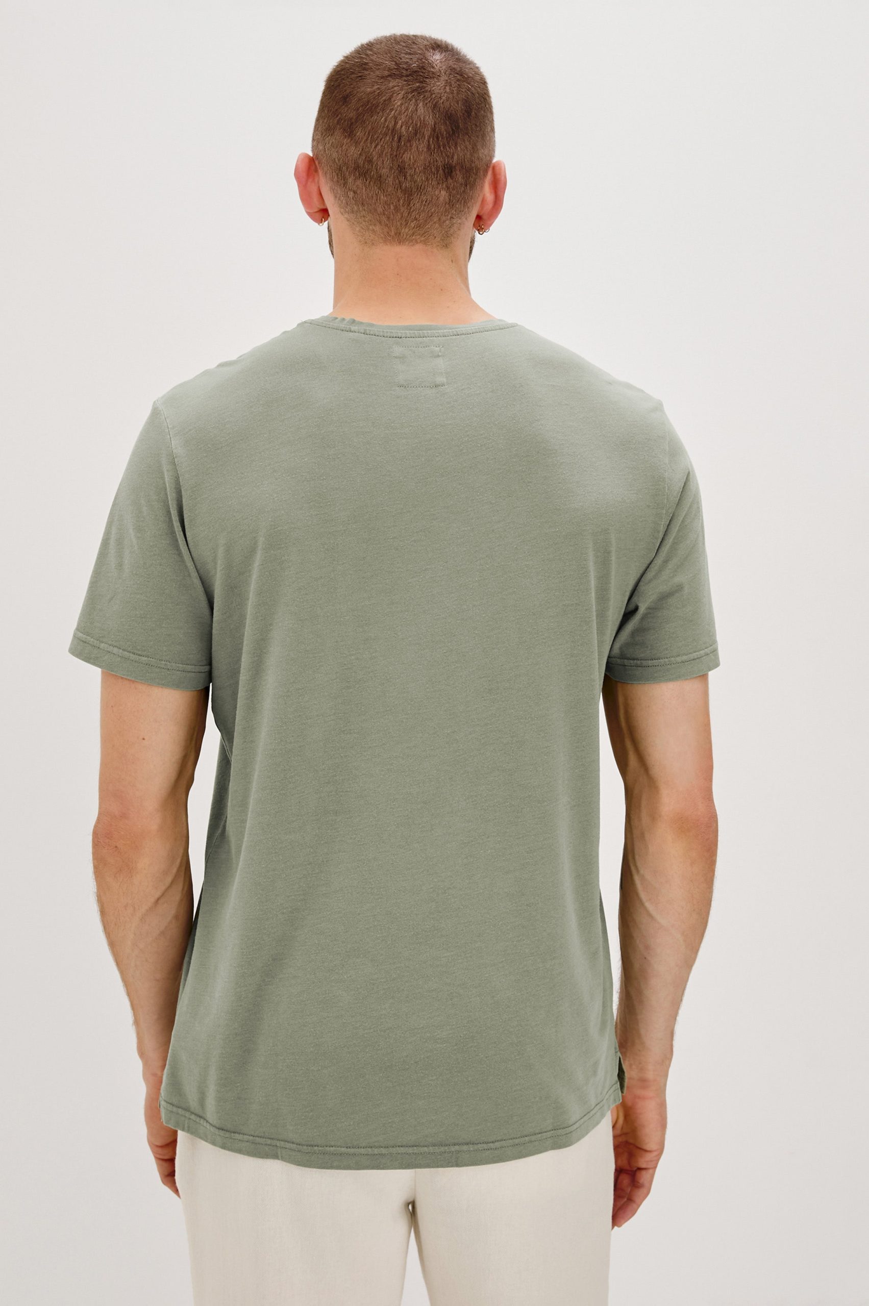 JOHNNY T-SHIRT - OLIVE - Image 5