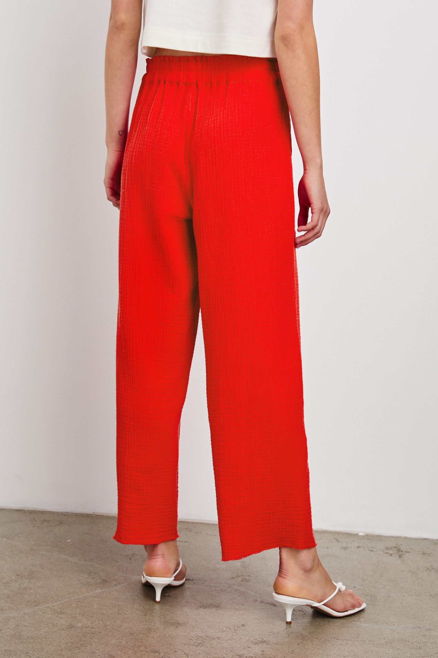 LEON CROP PANT - CHERRY - Image 5