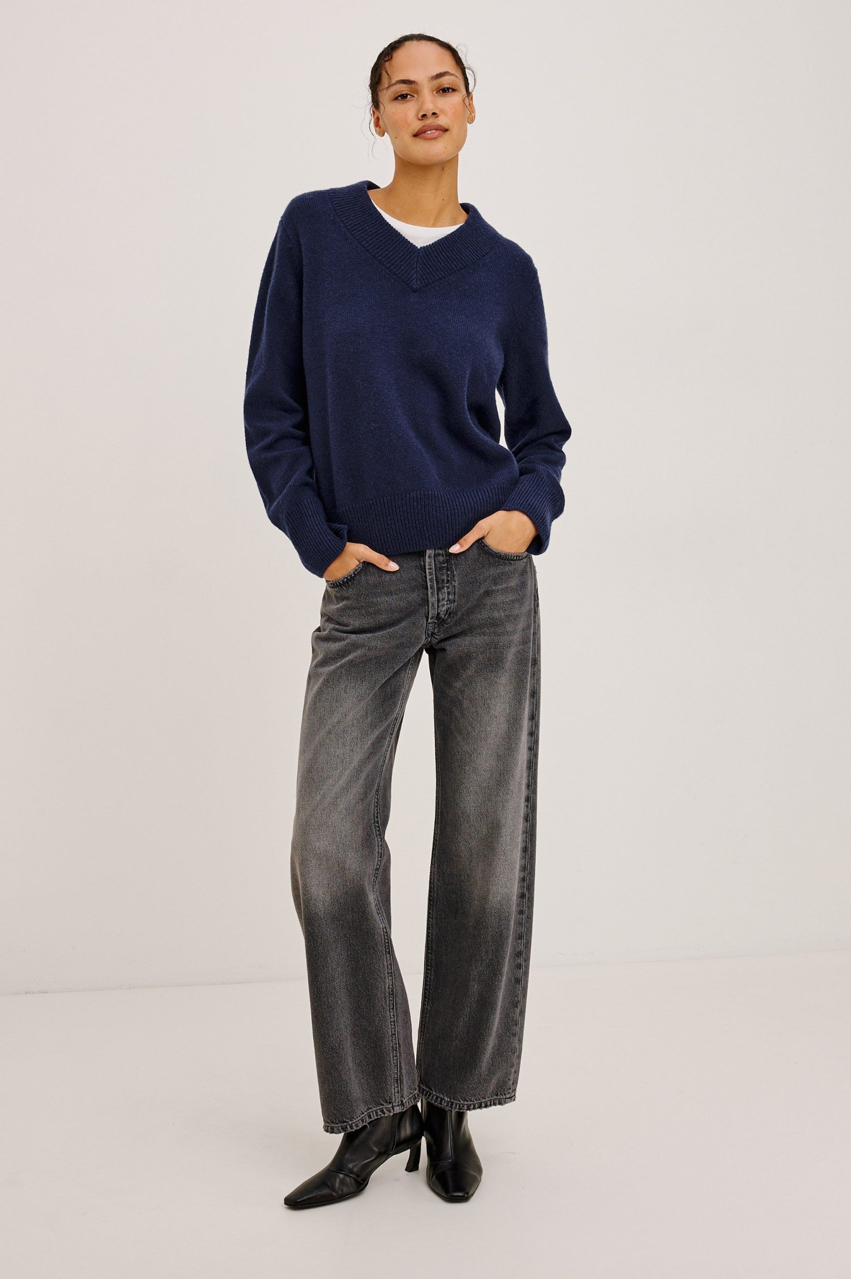 LIDYA SWEATER - NAVY - Image 3