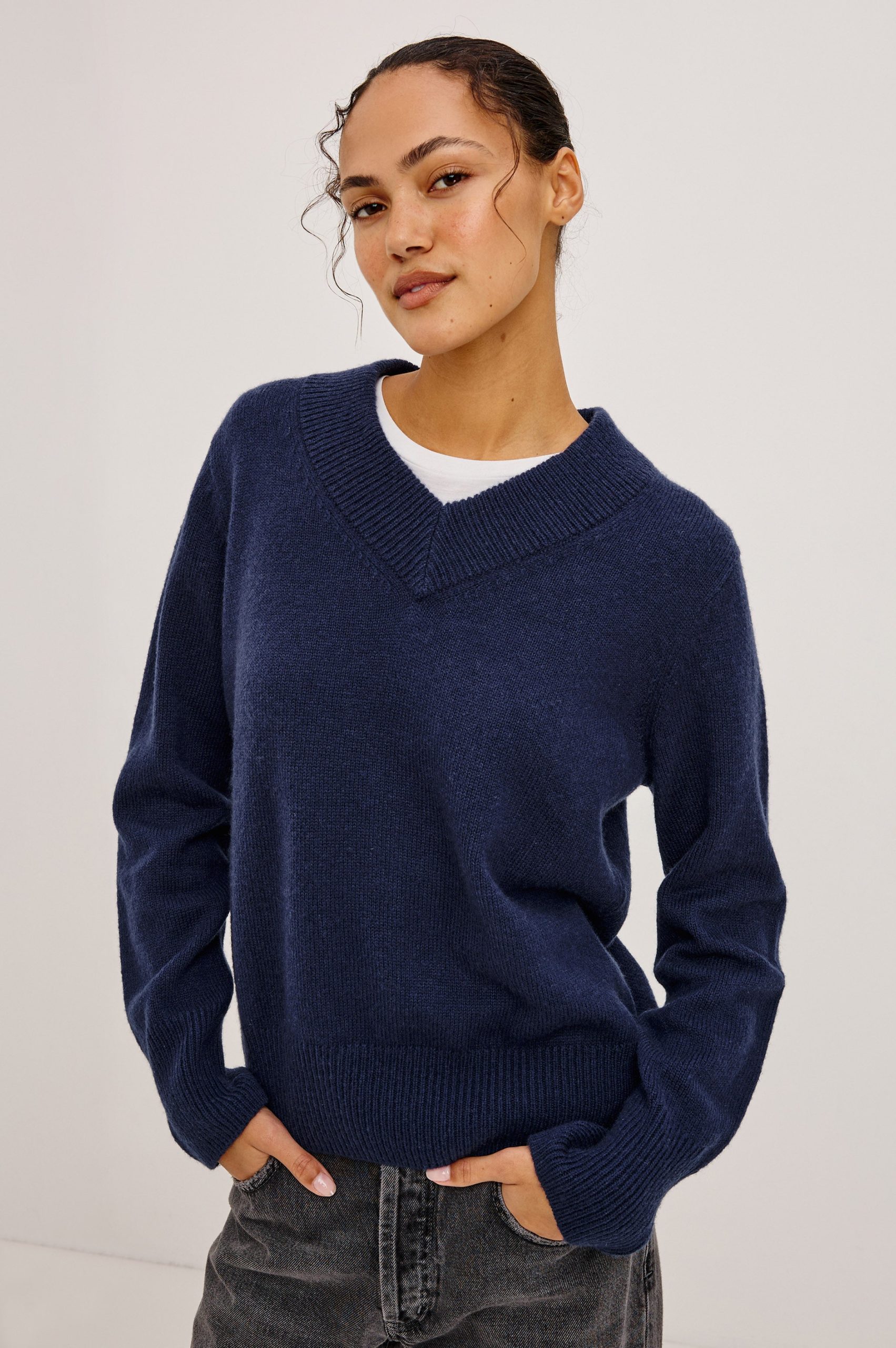 LIDYA SWEATER - NAVY - Image 4