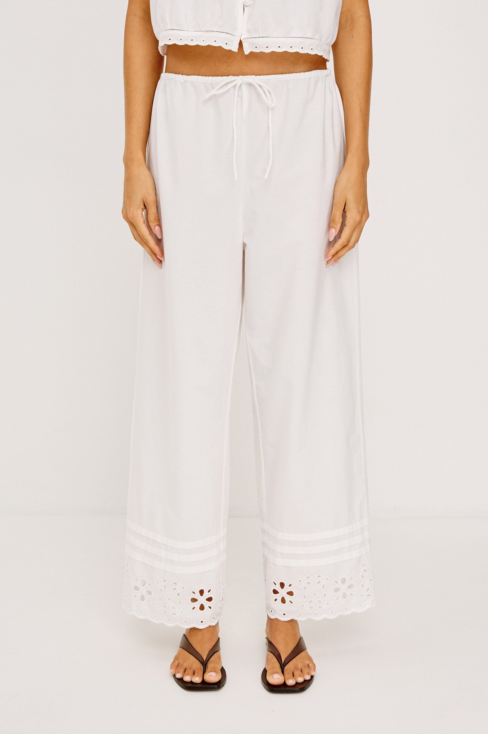LYDIA PANT - WHITE