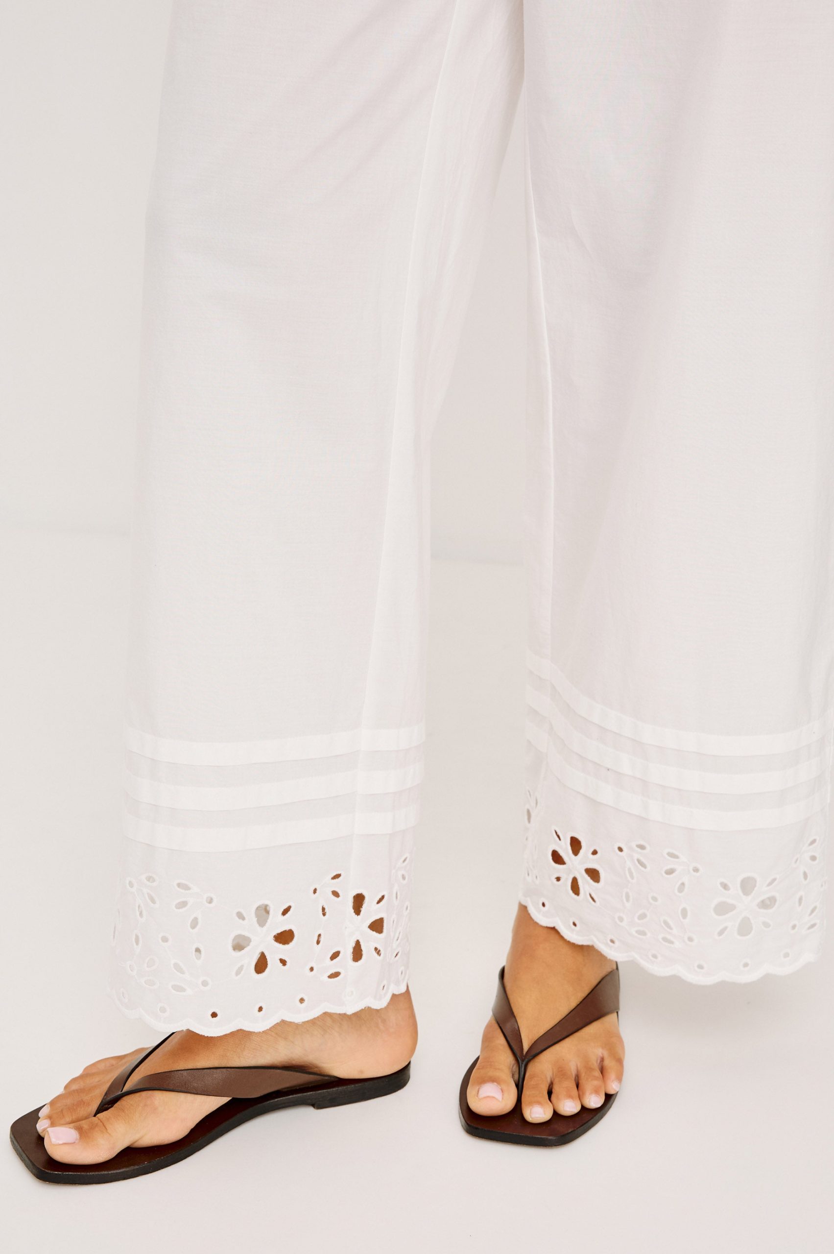 LYDIA PANT - WHITE - Image 2