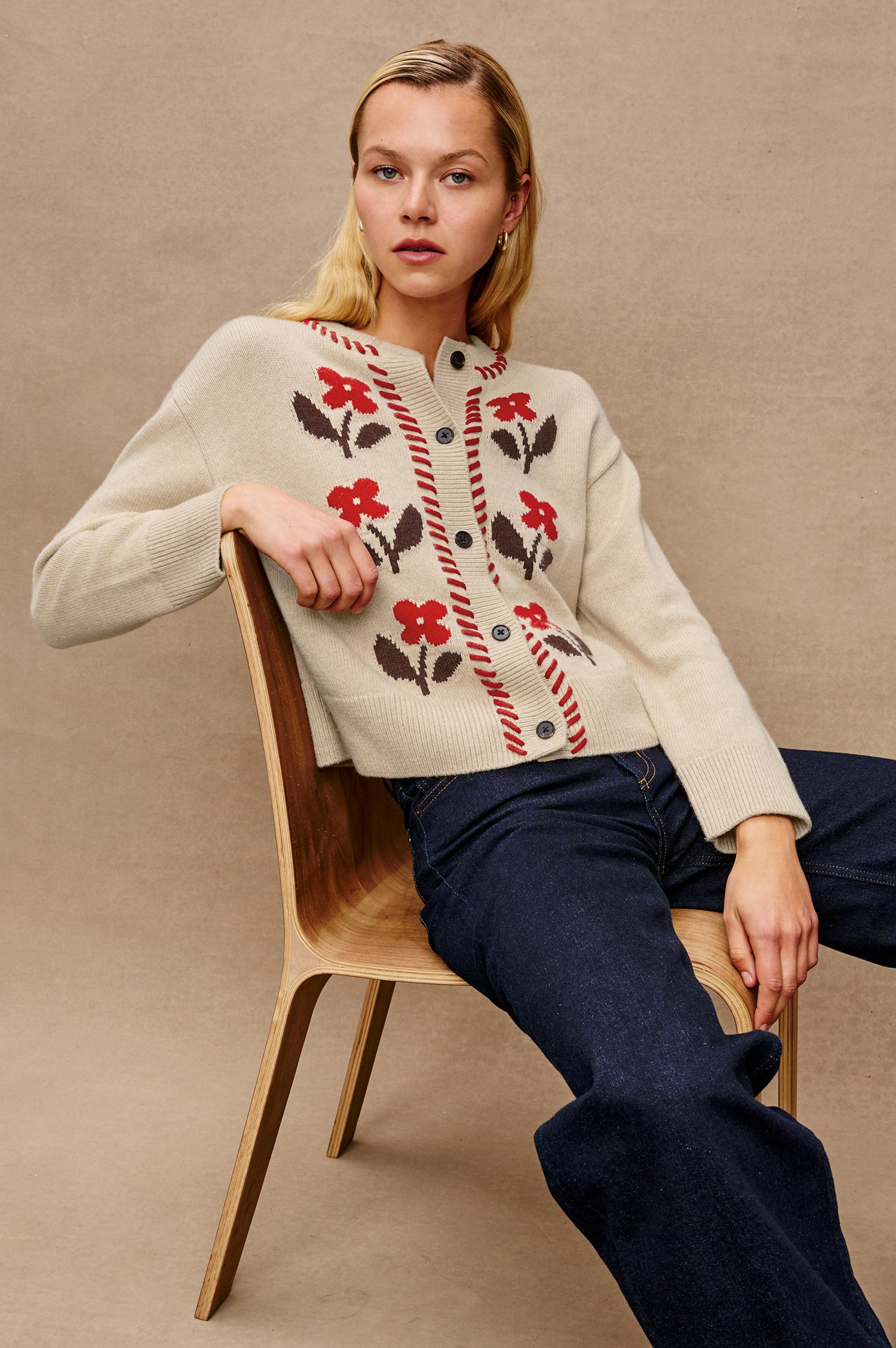 MAVIE CARDIGAN - CARMINE FLORAL - Image 3