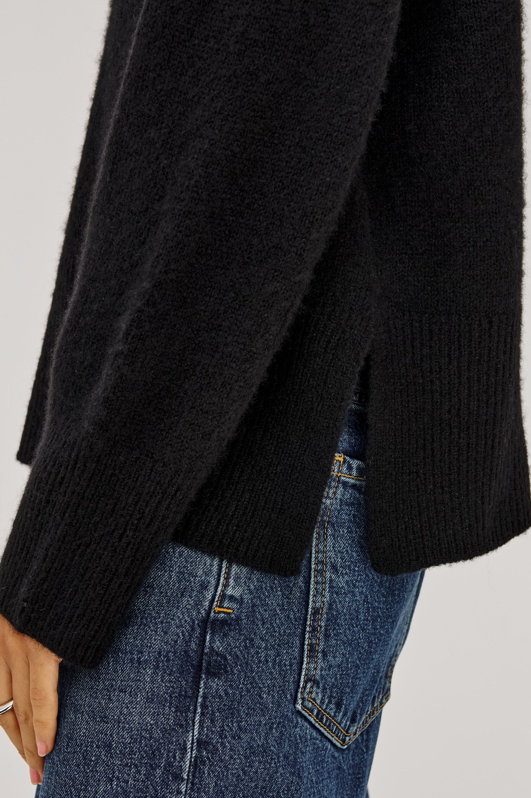 MIRANDA SWEATER - BLACK - Image 2