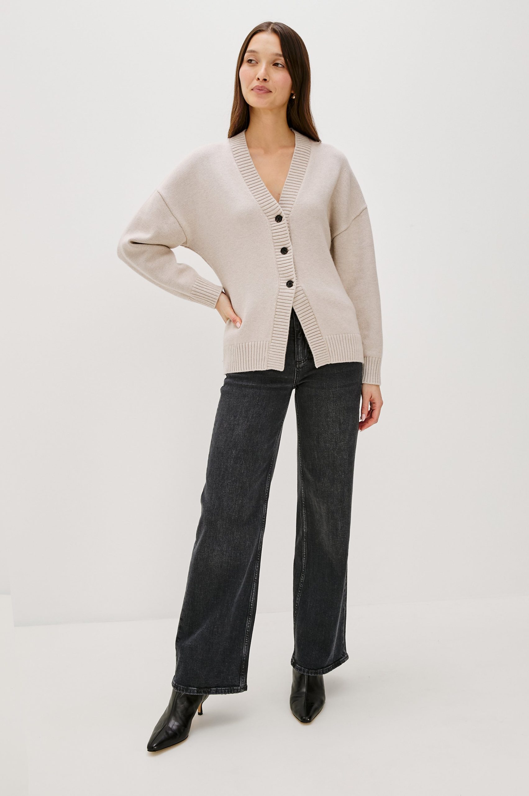 PHILIPPA CARDIGAN - TAUPE - Image 3