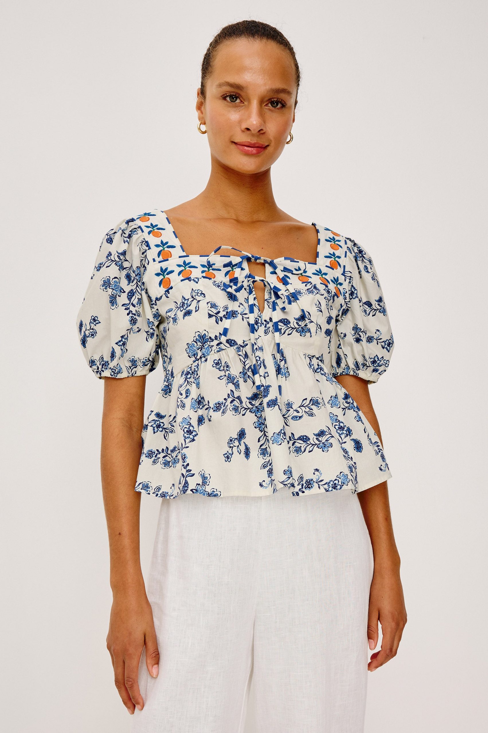 PRESLEY TOP - CERAMIC FLORAL