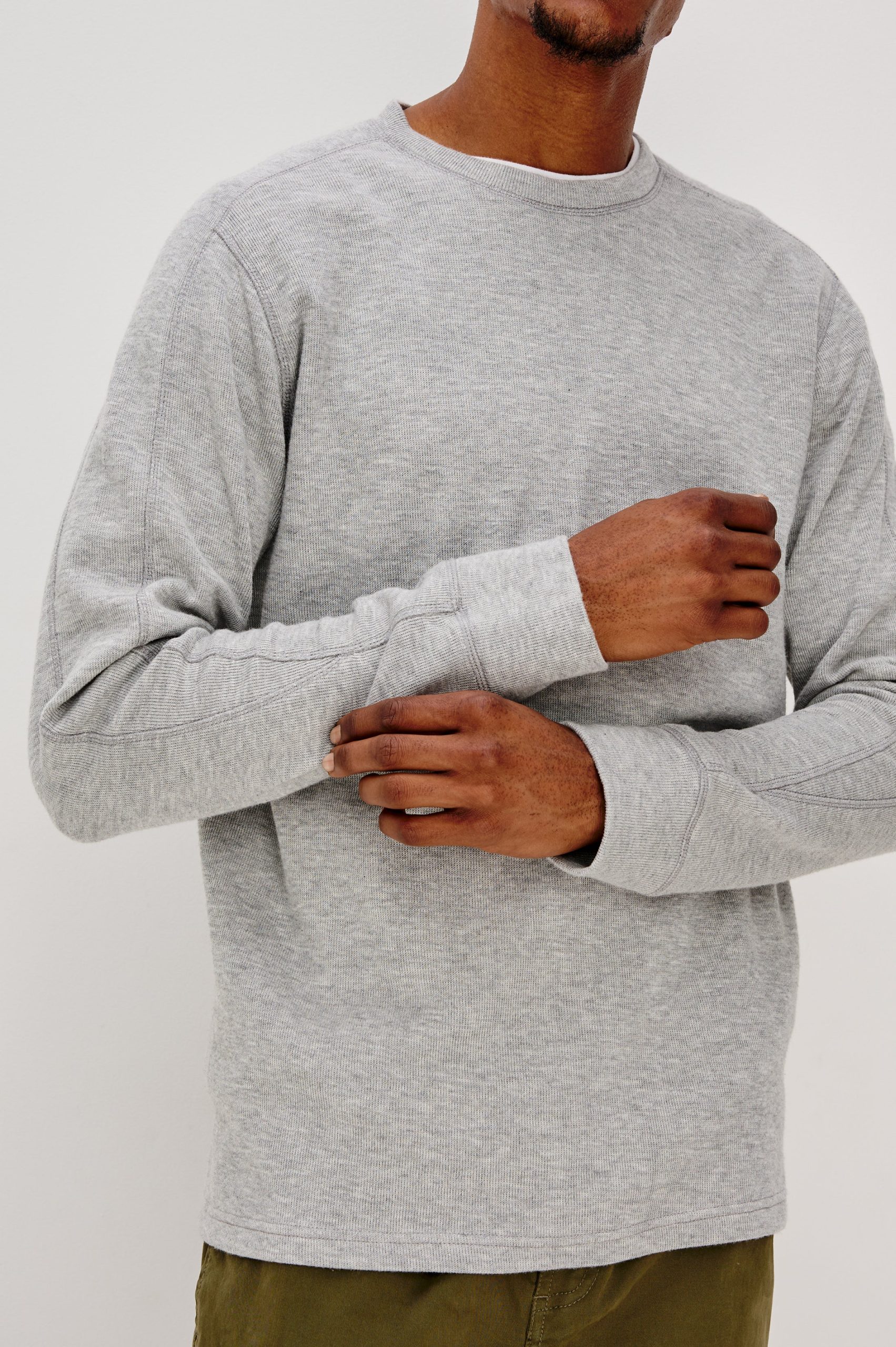RHEESE LONG SLEEVE TEE - GREY HEATHER - Image 2