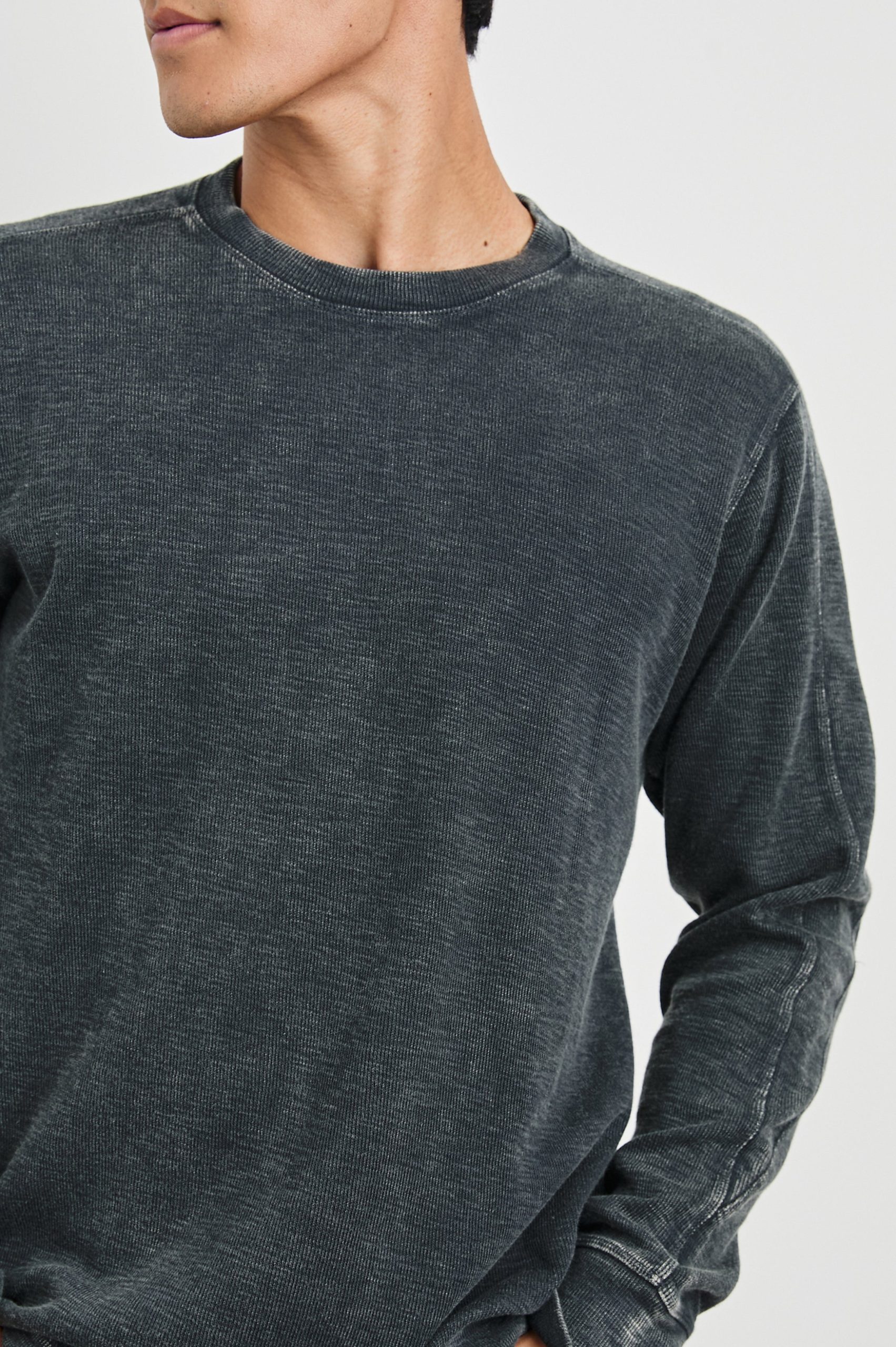 RHEESE LONG SLEEVE TEE - WASHED BLACK - Image 4