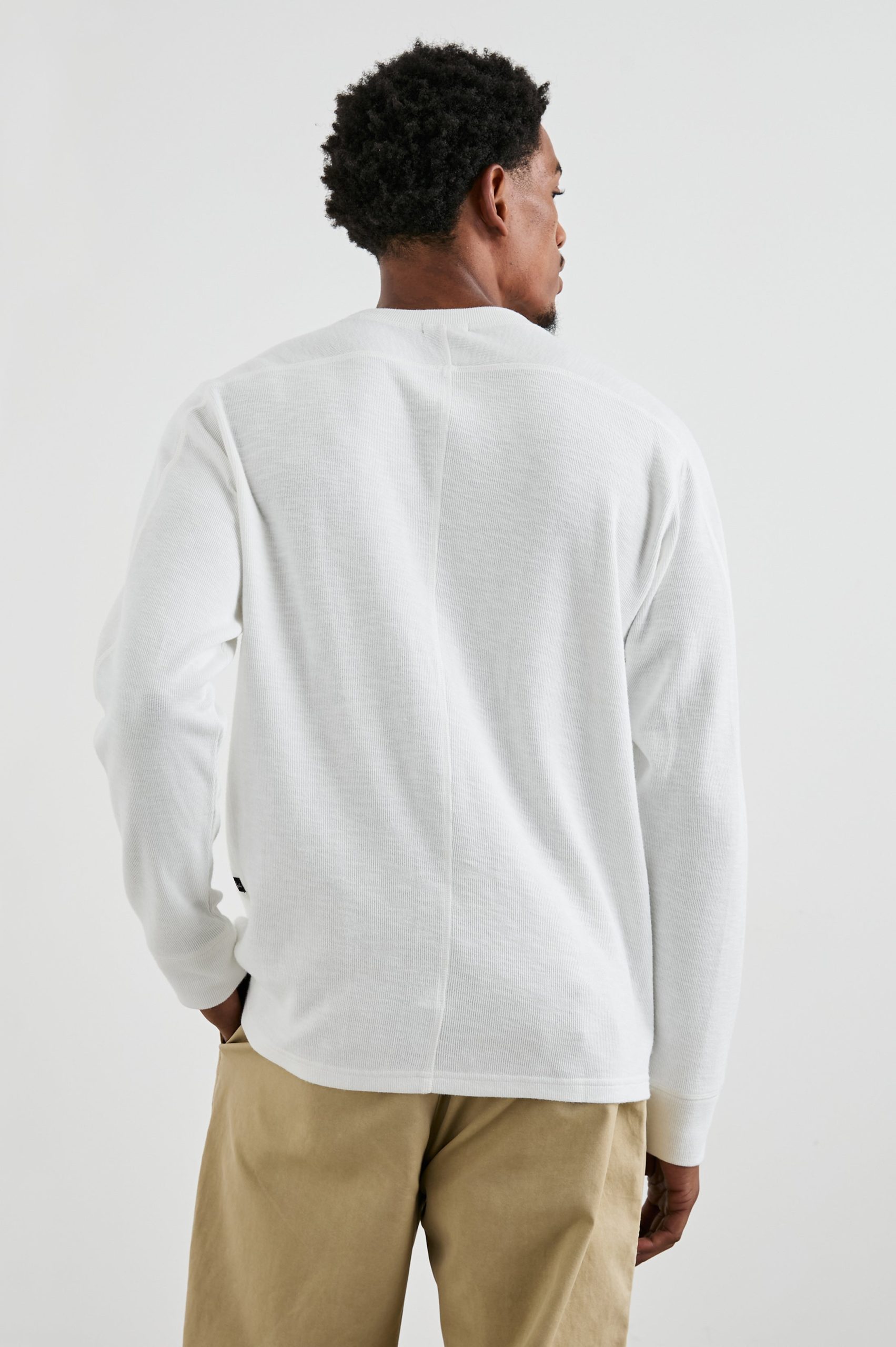 RHEESE LONG SLEEVE TEE - WHITECAP - Image 5