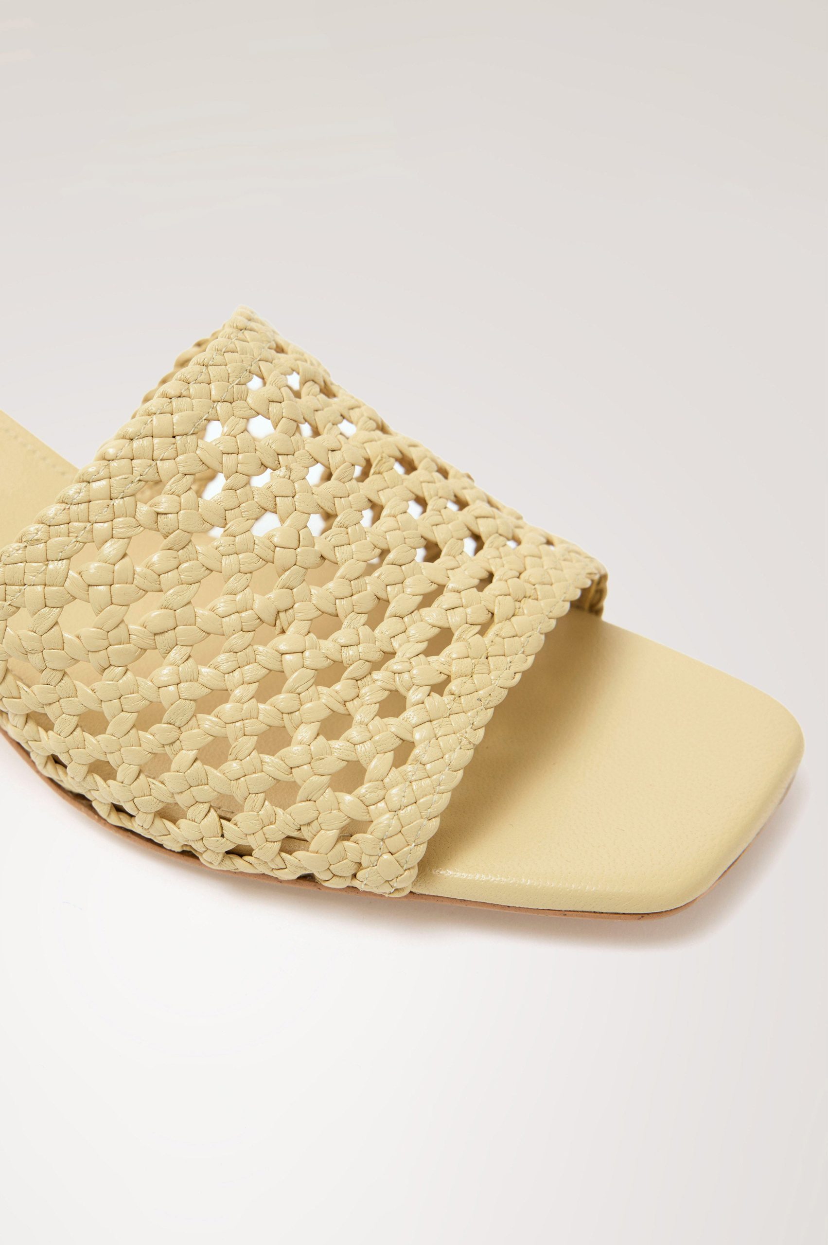 RIMINI WOVEN HEEL - BUTTER YELLOW LEATHER - Image 2
