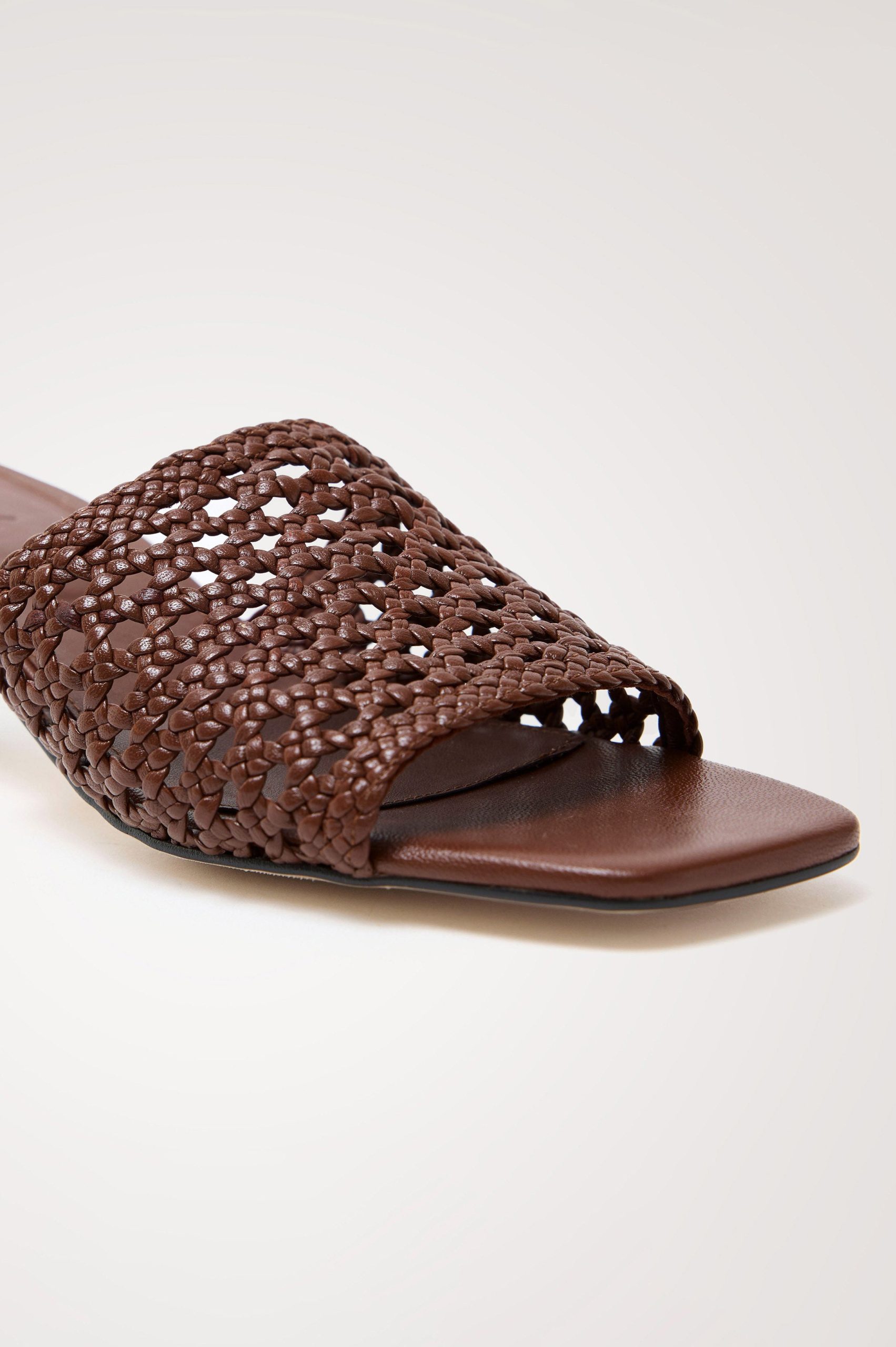 RIMINI WOVEN HEEL - DARK BROWN LEATHER - Image 2