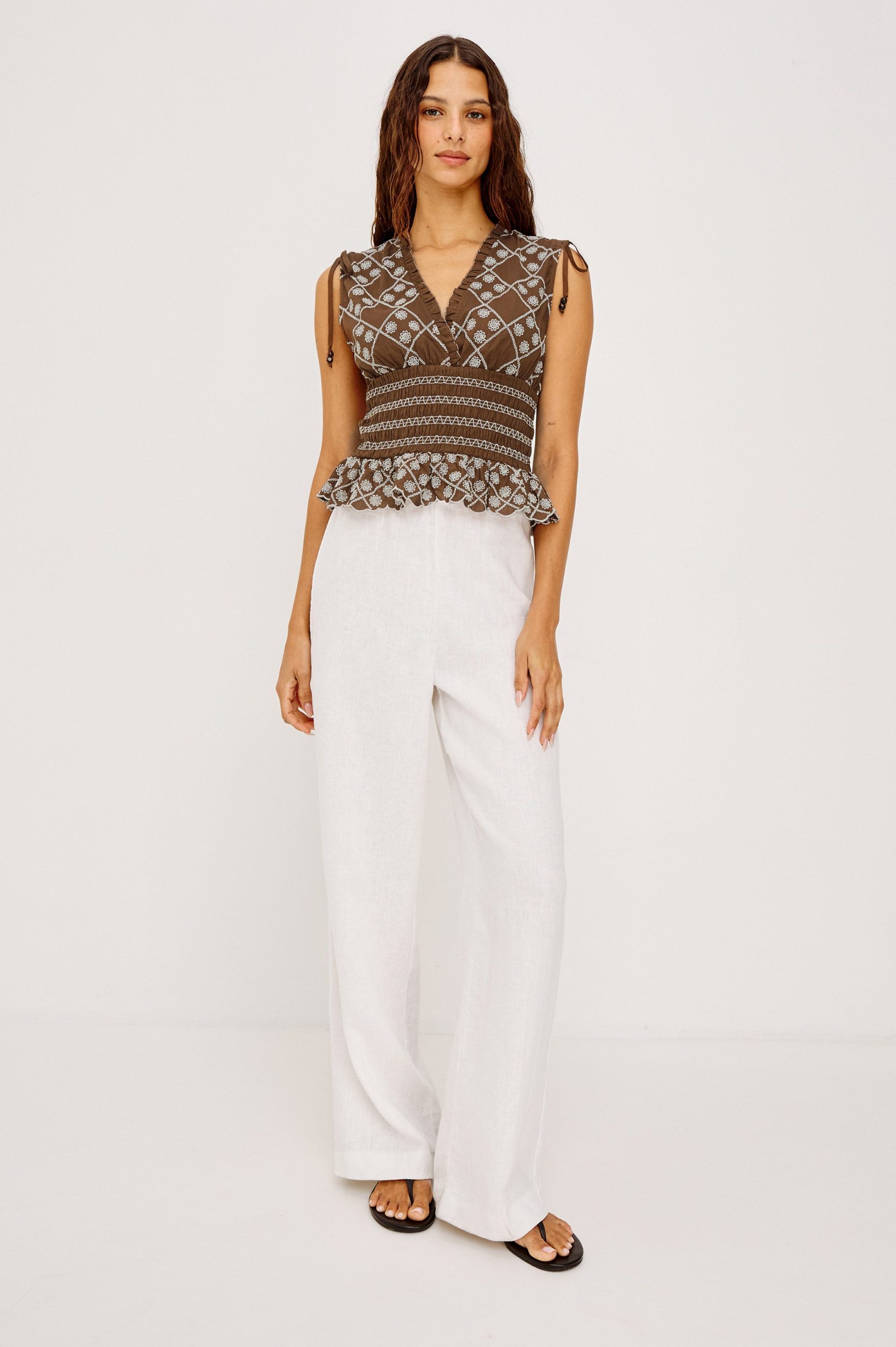 RIZZO TOP - COCOA DAISY EMBROIDERY - Image 3