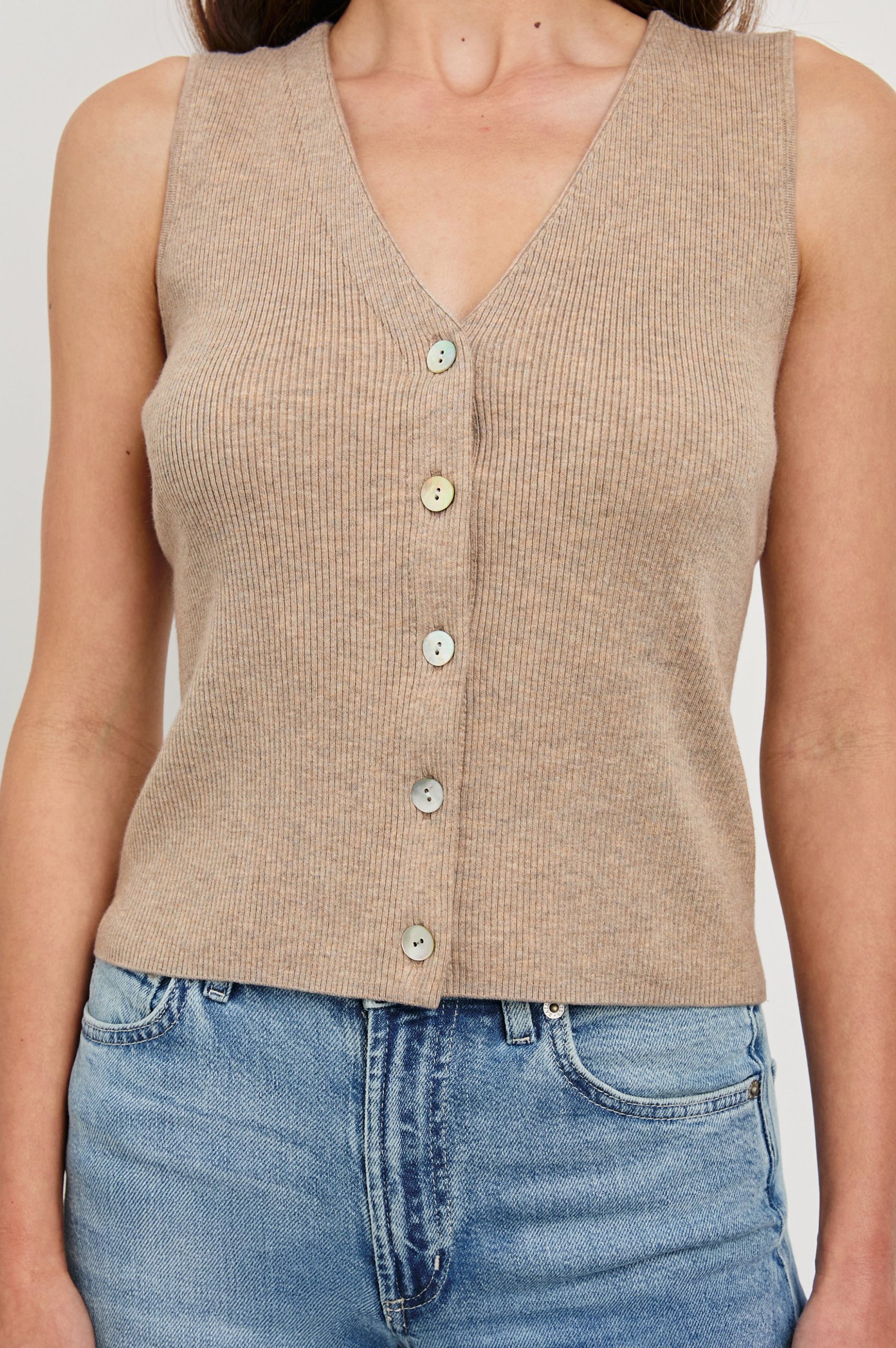 ROSA VEST - OATMEAL - Image 2