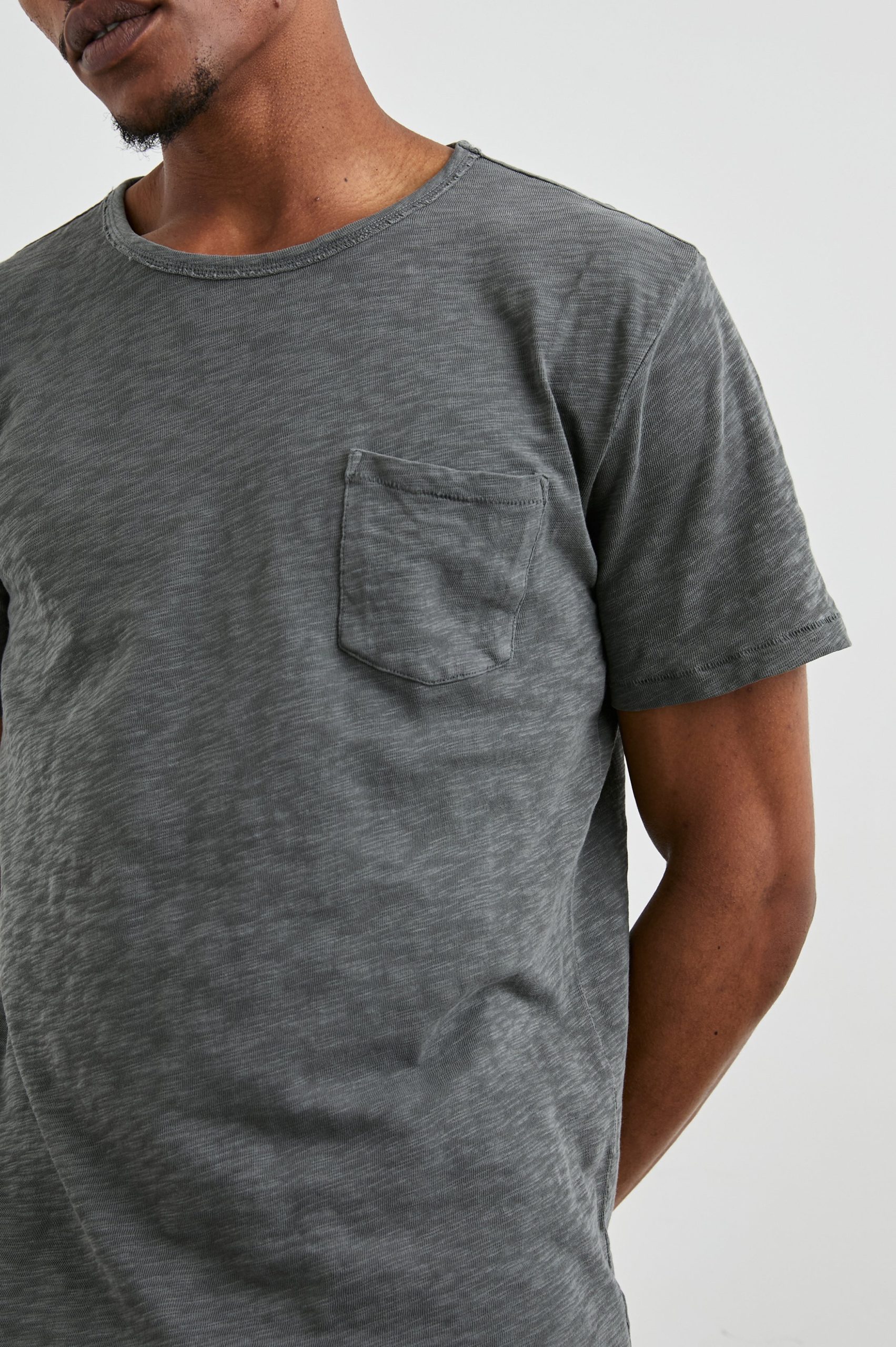 SKIPPER T-SHIRT - WASHED BLACK - Image 2