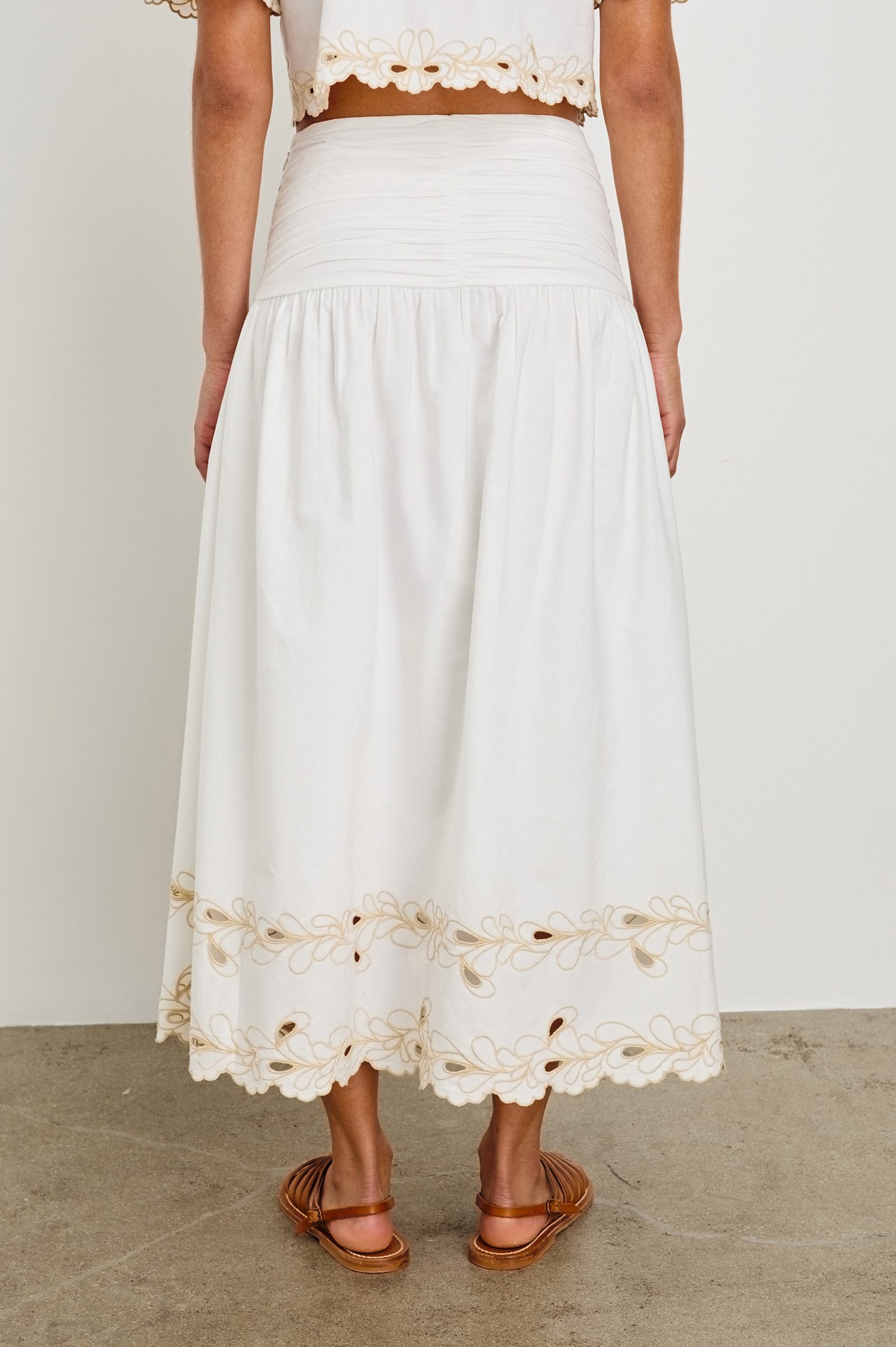 SOL SKIRT - WHITE - Image 4