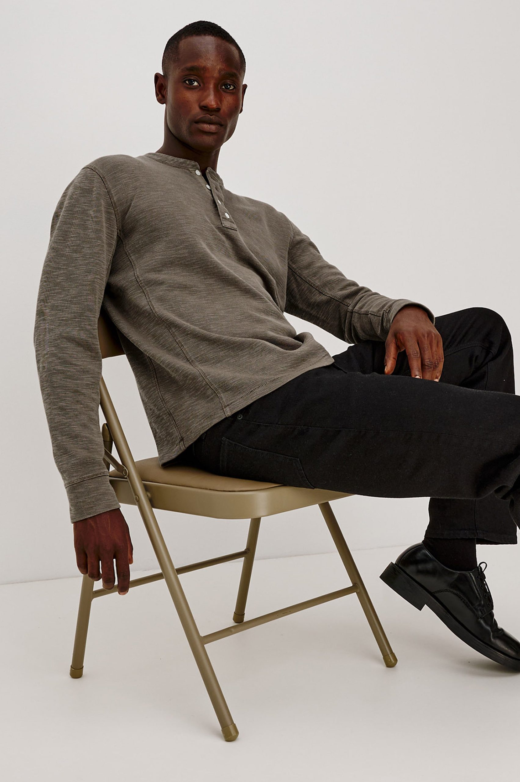 SOTO HENLEY - CROSSROAD