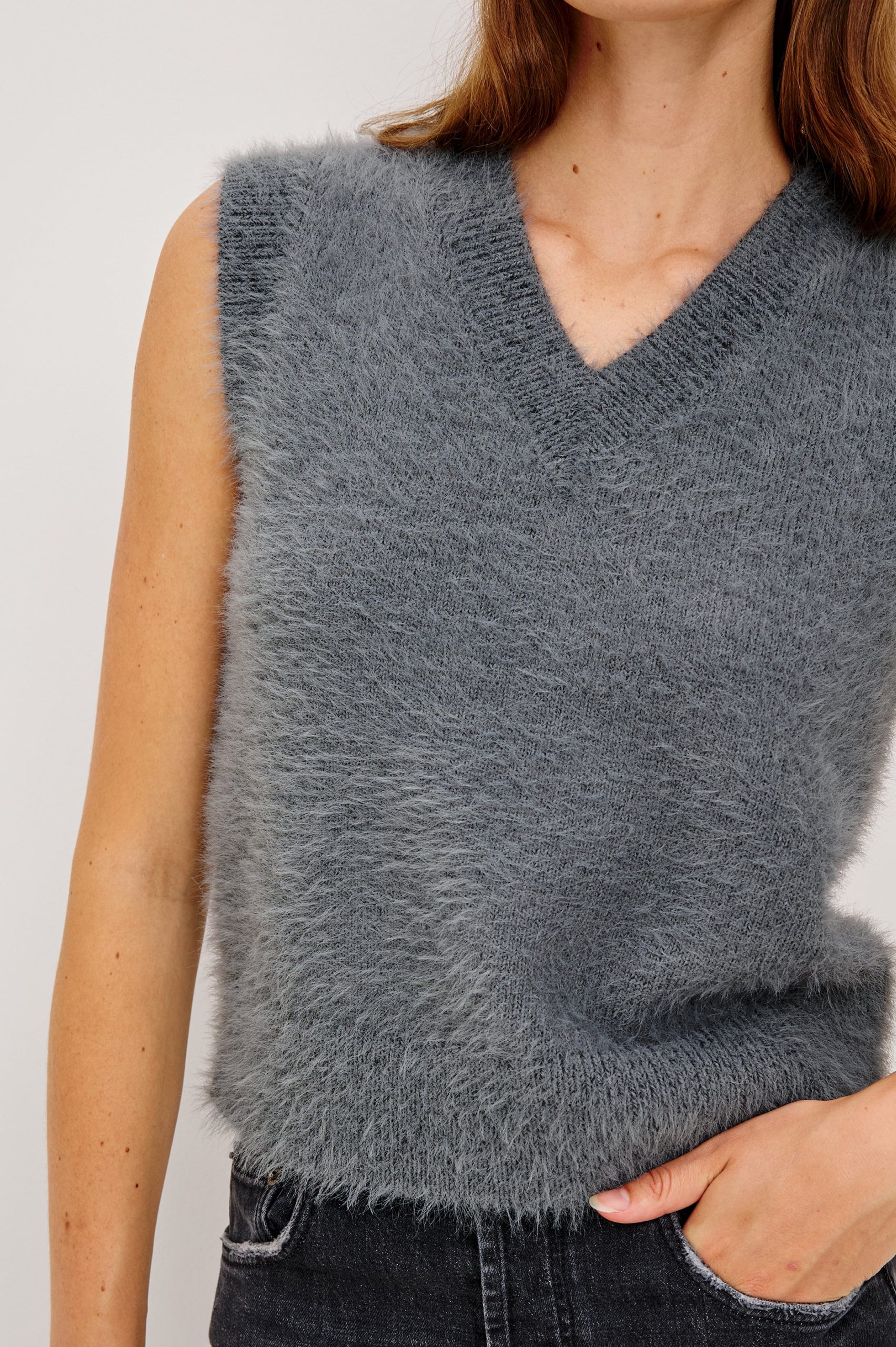 TALLI VEST - HEATHER CHARCOAL - Image 2